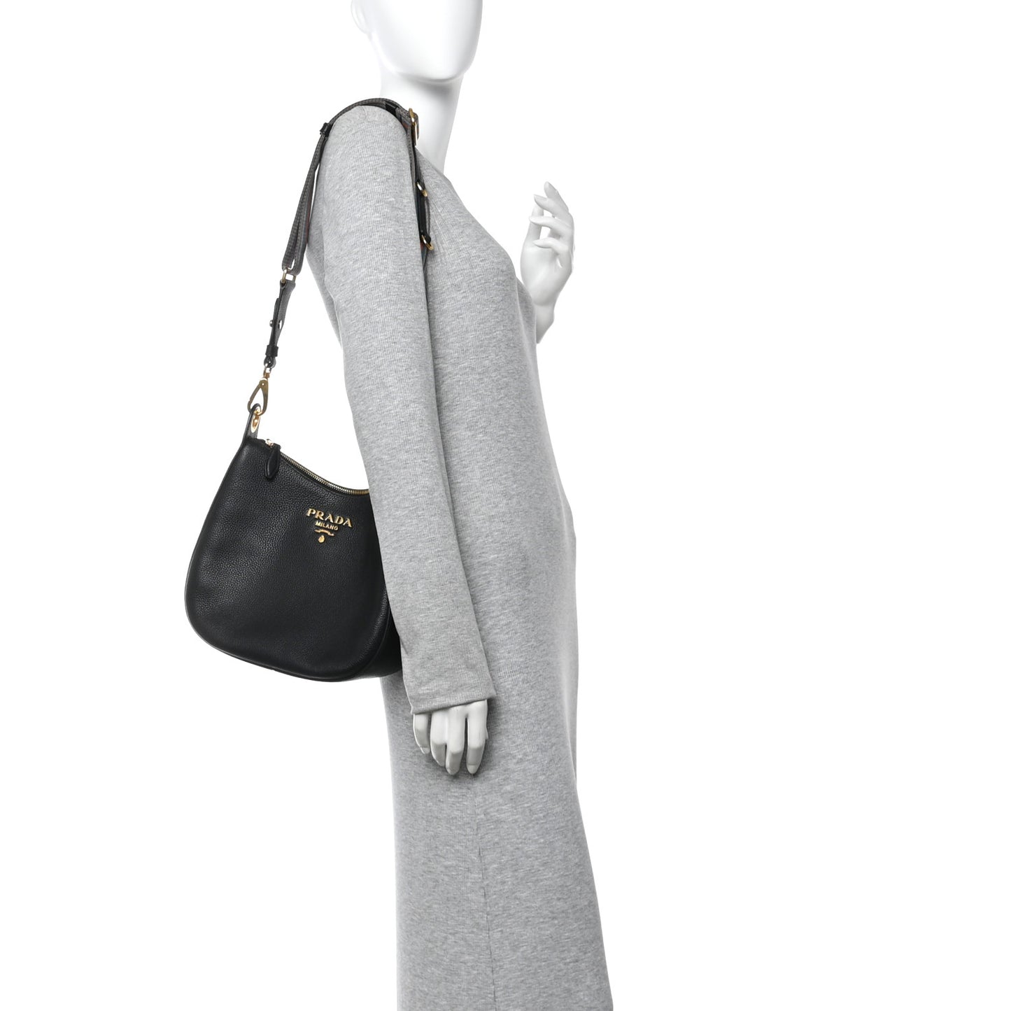 Vitello Phenix Zippered Messenger Hobo Black