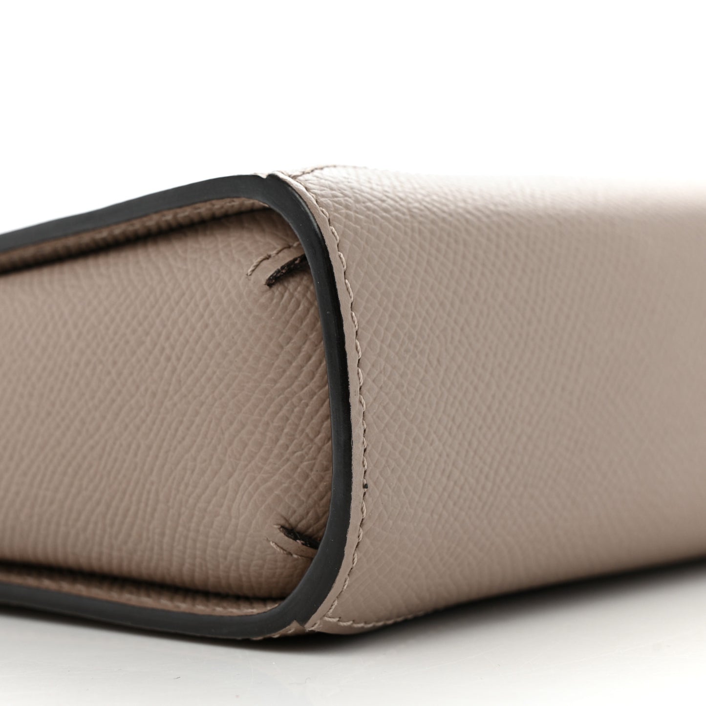 Taurillon Gabrielle Reporter Shoulder Bag Tourterelle