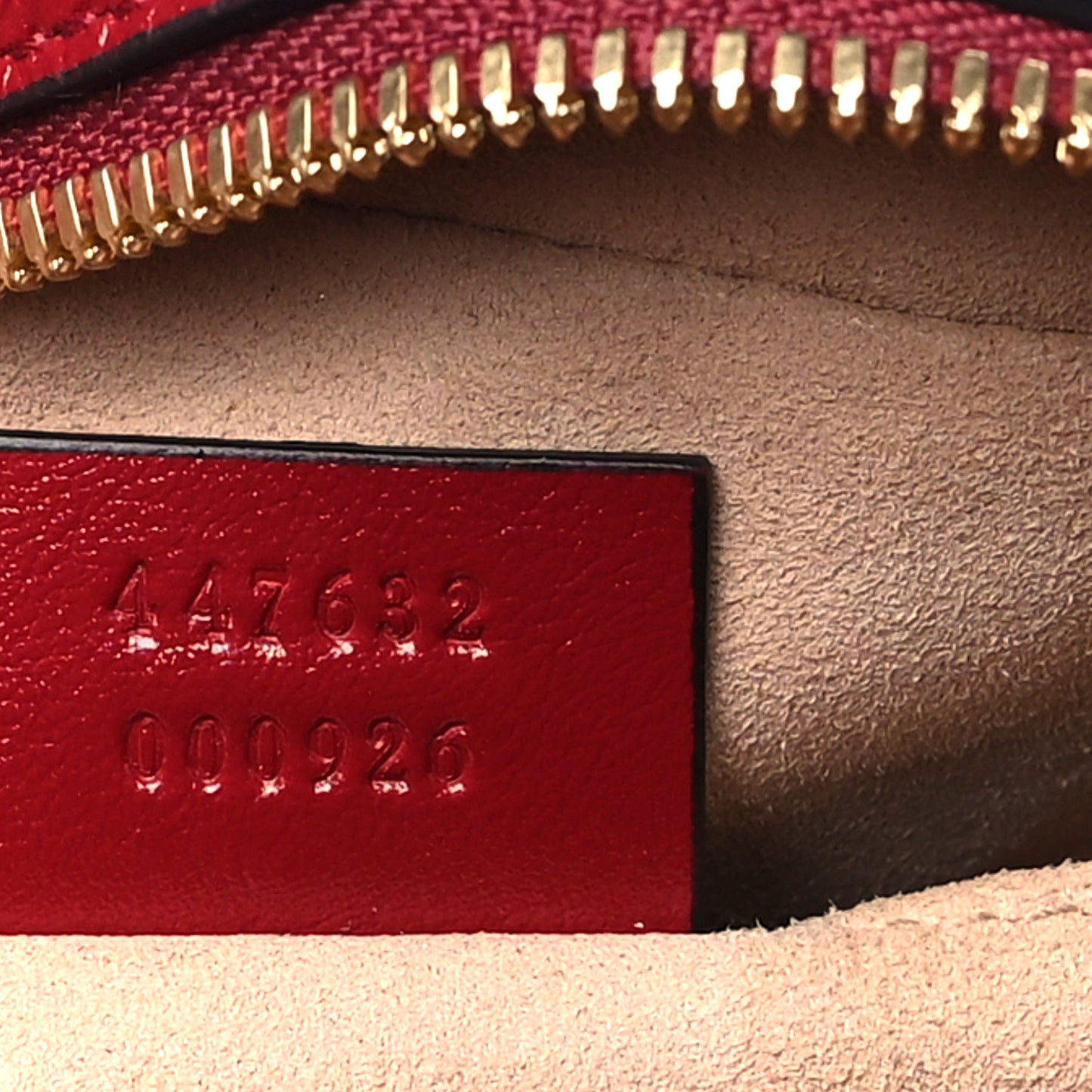 Monogram Azalea Calfskin Matelasse Diagonal Small GG Marmont Chain Shoulder Bag Beige Ebony New Cherry Red