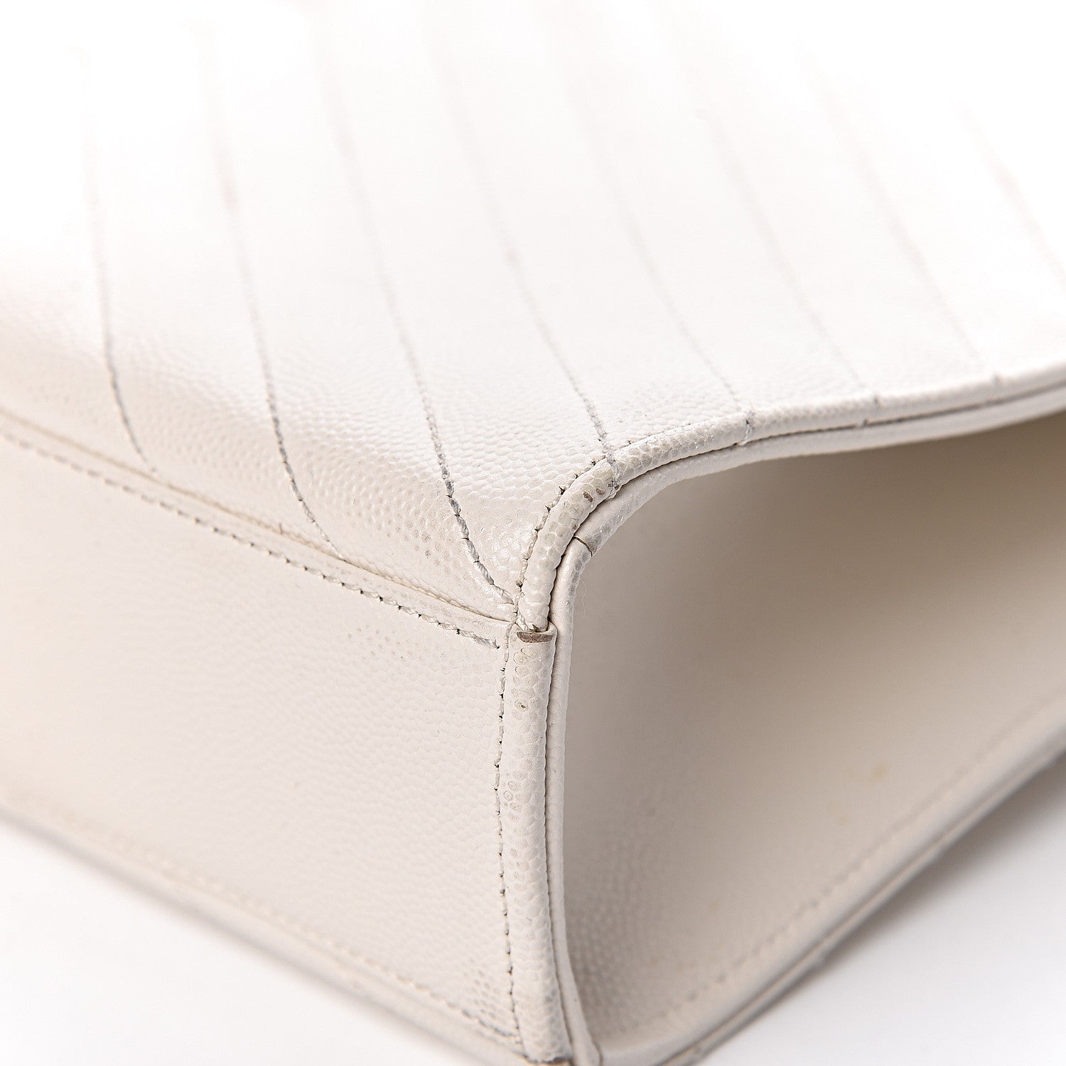 Saint Laurent Grain De Poudre Matelasse Chevron Large Monogram Satchel White 9 of 17