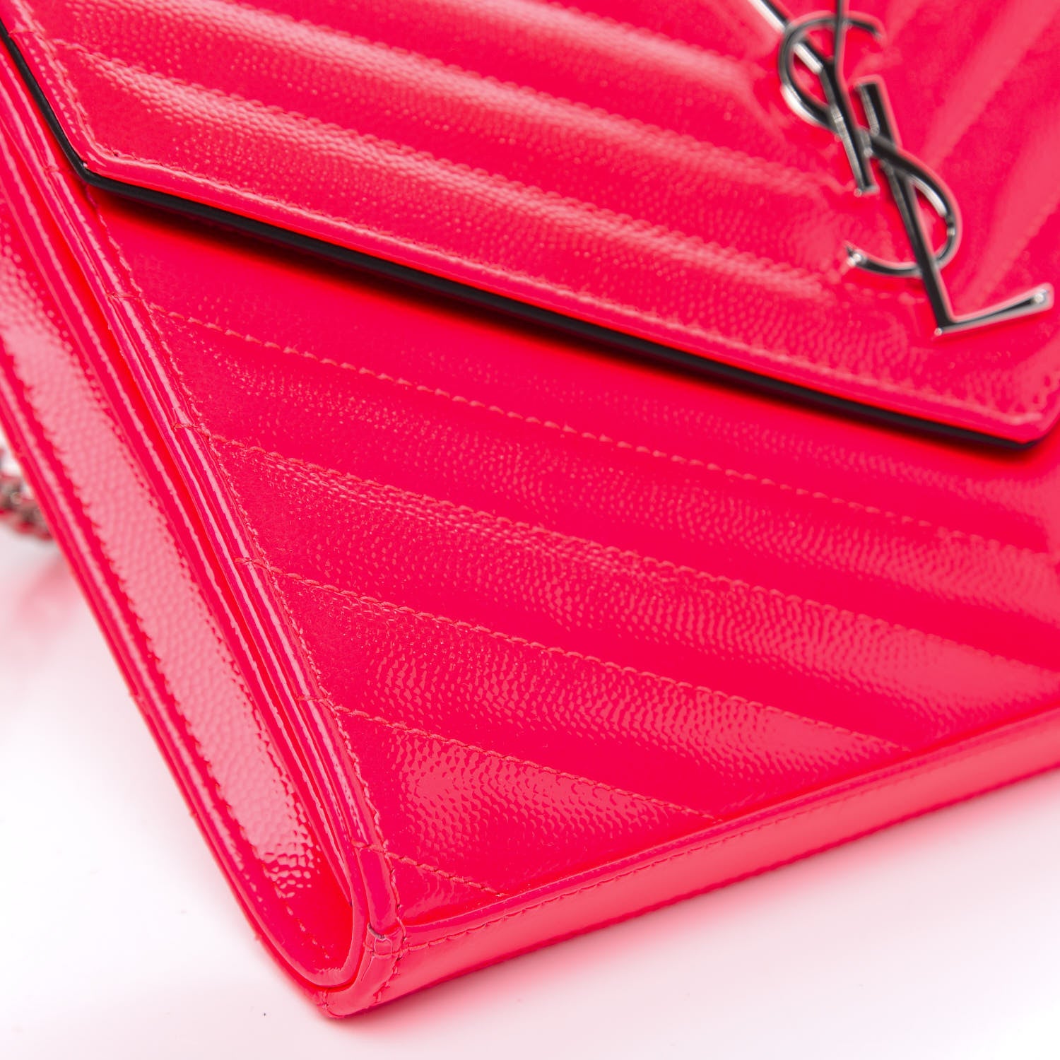 Saint Laurent Patent Grain De Poudre Matelasse Chevron Monogram Chain Wallet Neon Pink 7 of 9
