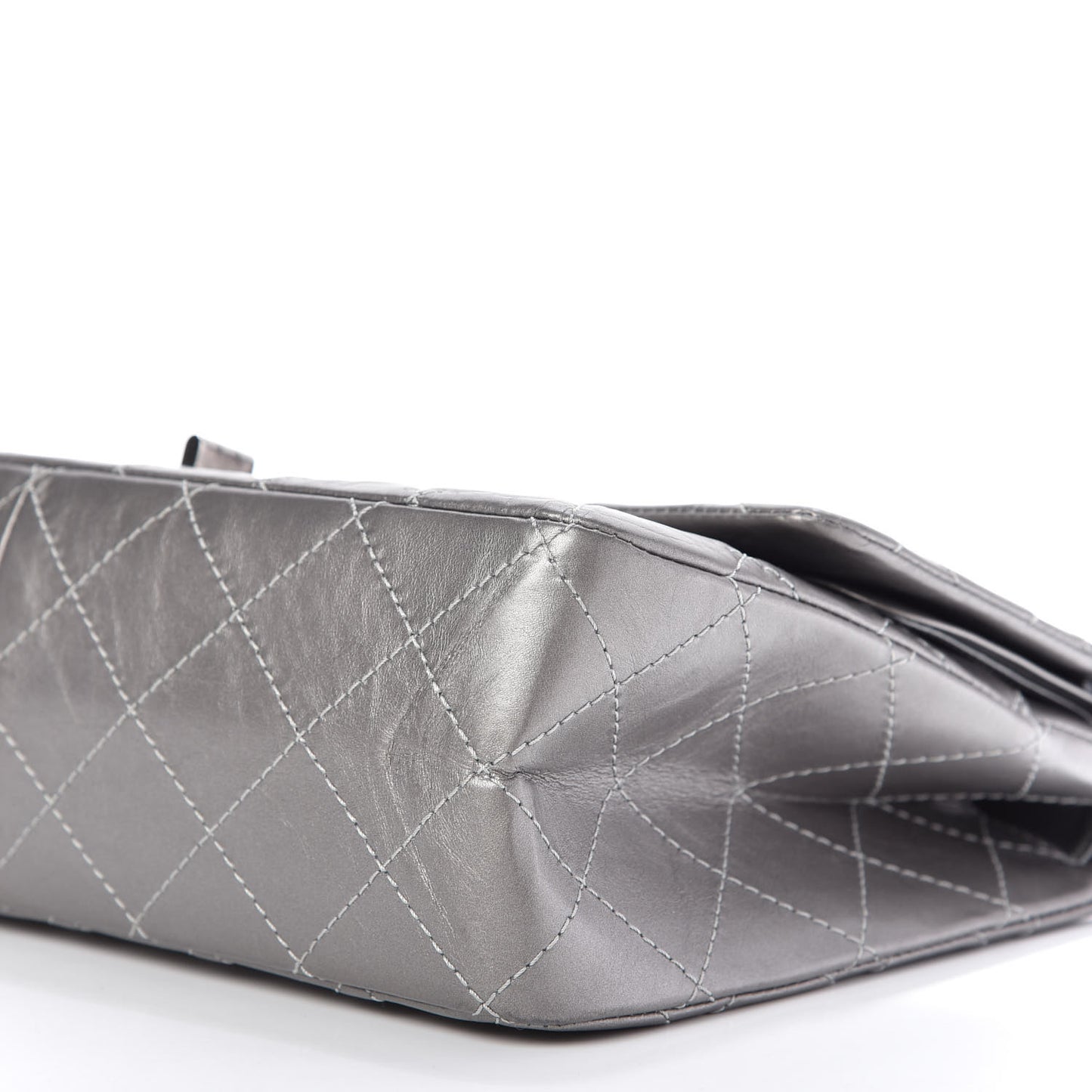 Metallic Aged Calfskin Quilted 2.55 Reissue 227 Flap Grey