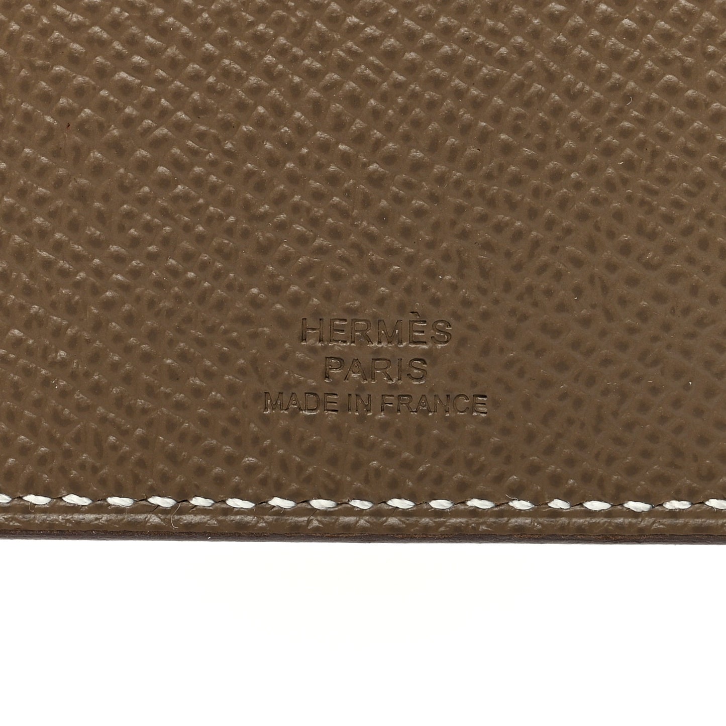 Epsom Tarmac PM Passport Holder Etoupe