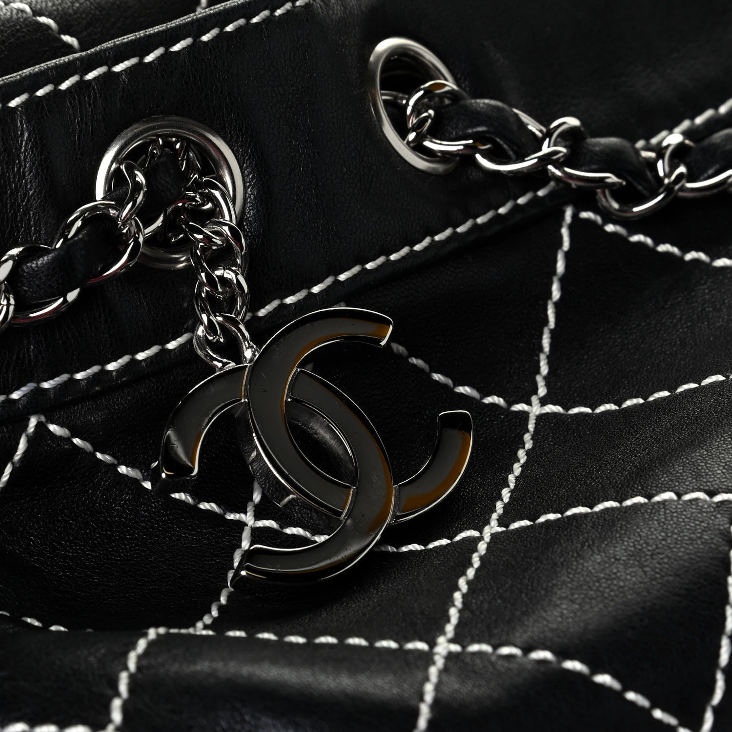 Chanel Lambskin Contrast Stitch Shoulder Bag Black 5 of 7