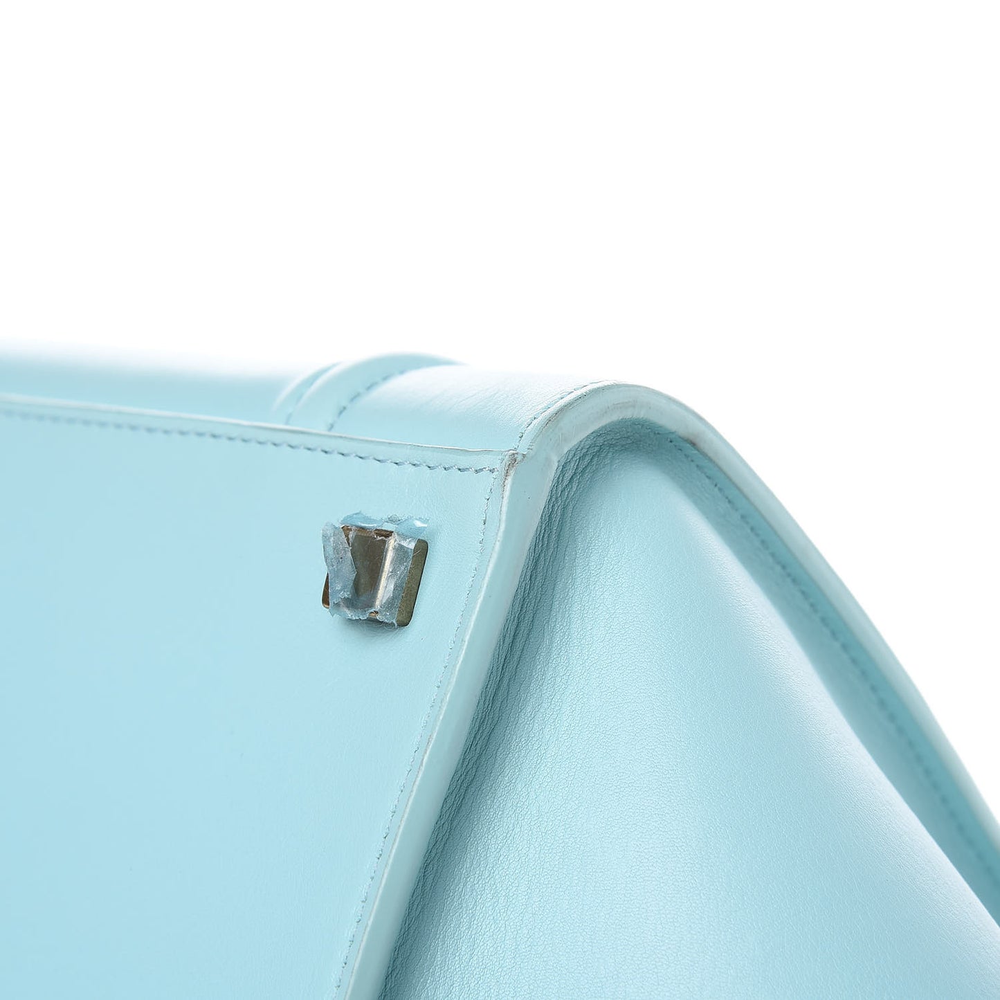 Supple Calfskin Medium Phantom Luggage Azur