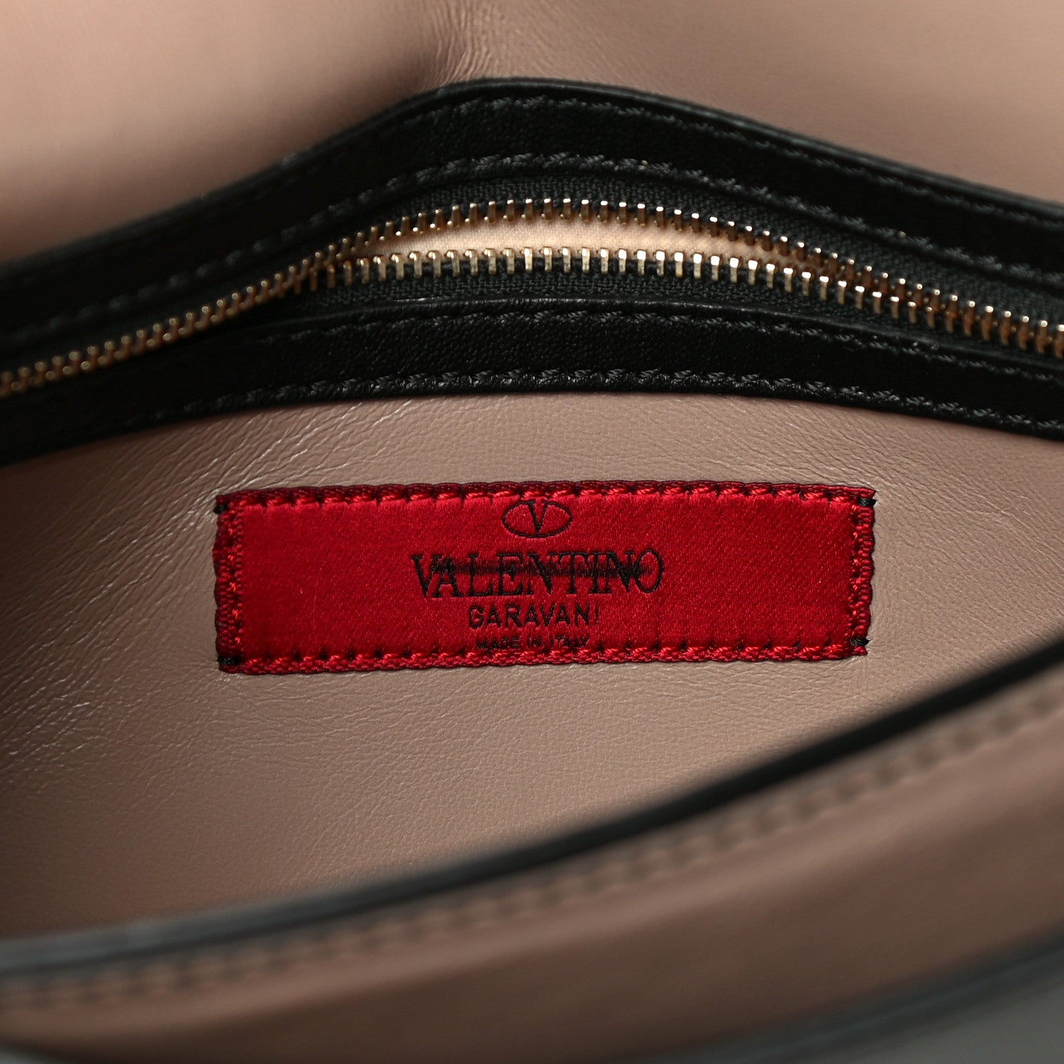 Valentino Garavani Nappa Rockstud Wristlet Clutch Black 7 of 19