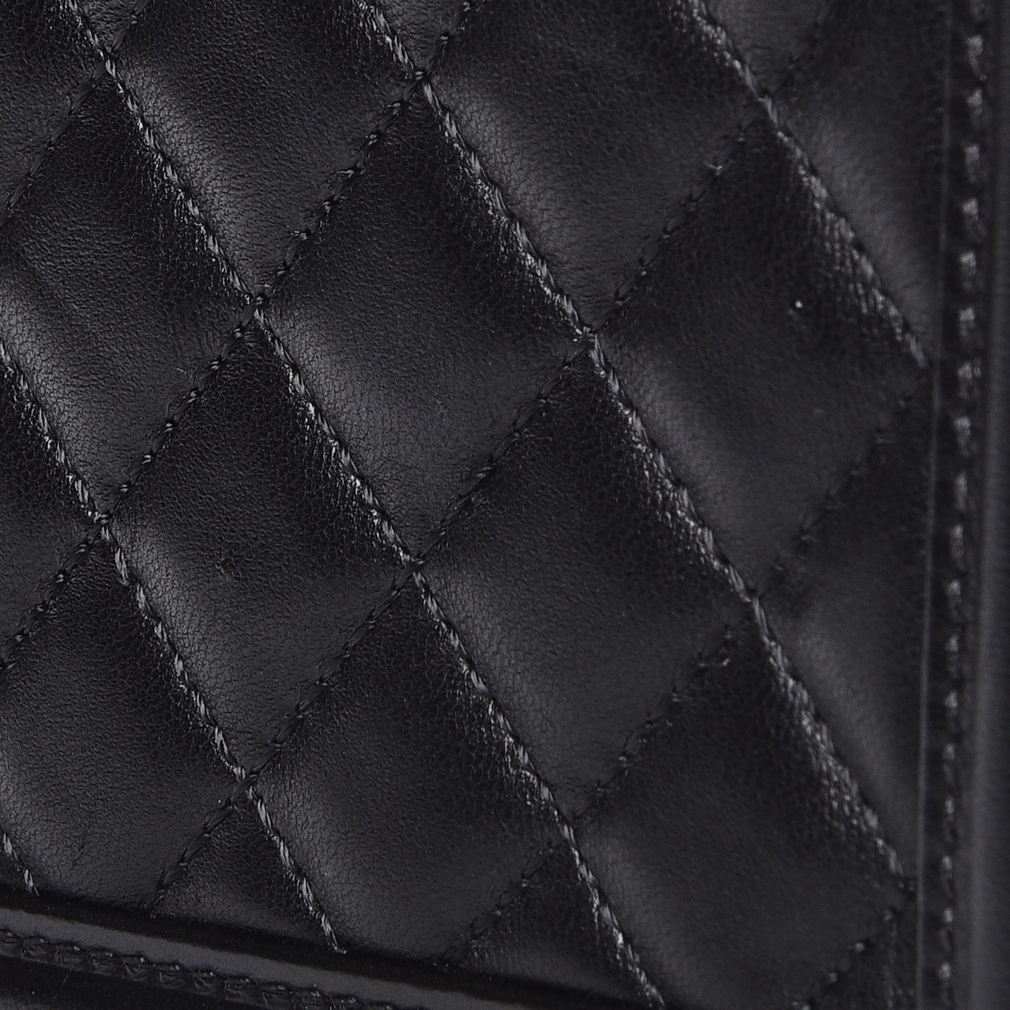 Lambskin Quilted Medium Boy Flap Black