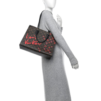Louis Vuitton Monogram Fall In Love Onthego MM 2 of 9