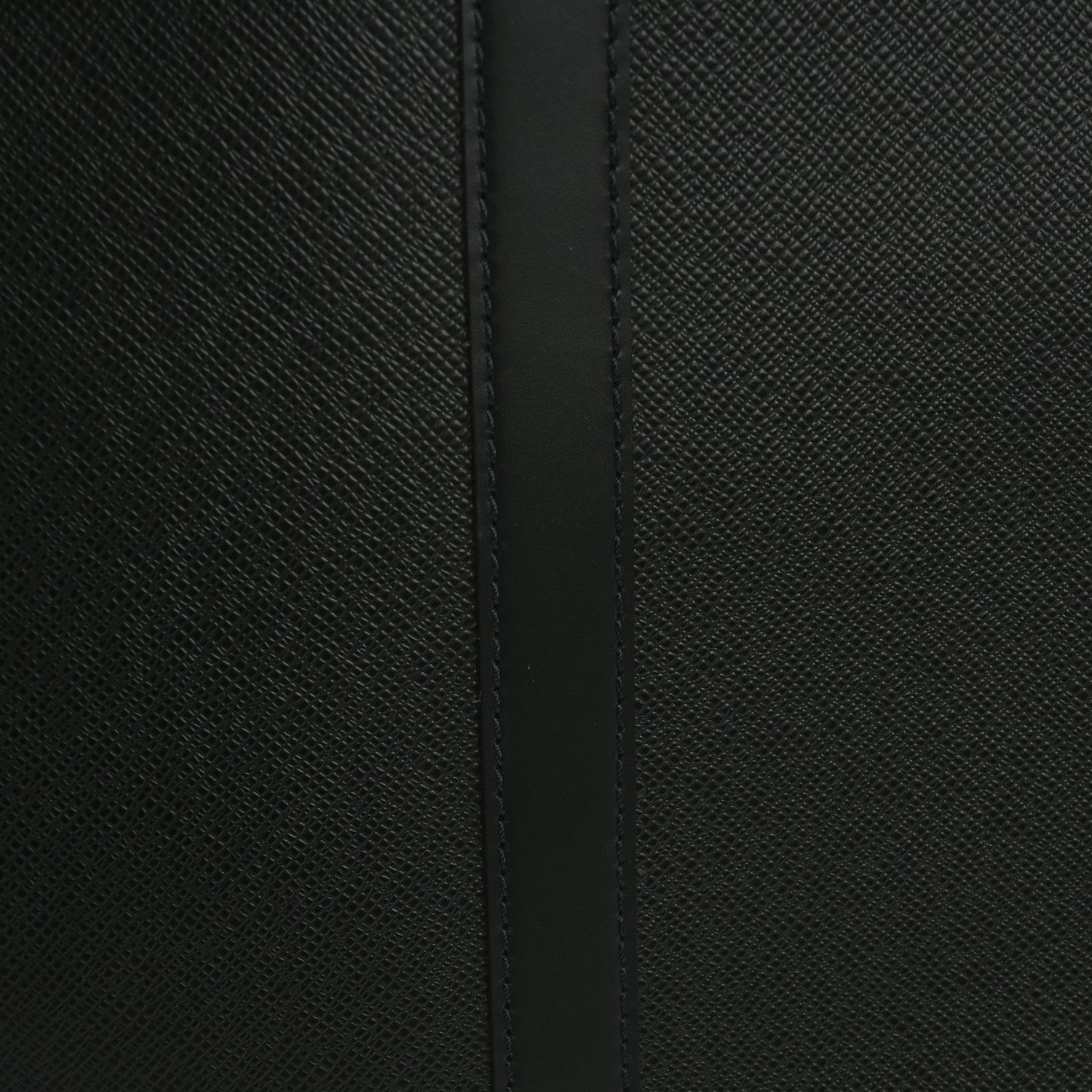 Louis Vuitton Taiga Helanga 1 Poche Epicea 16 of 18