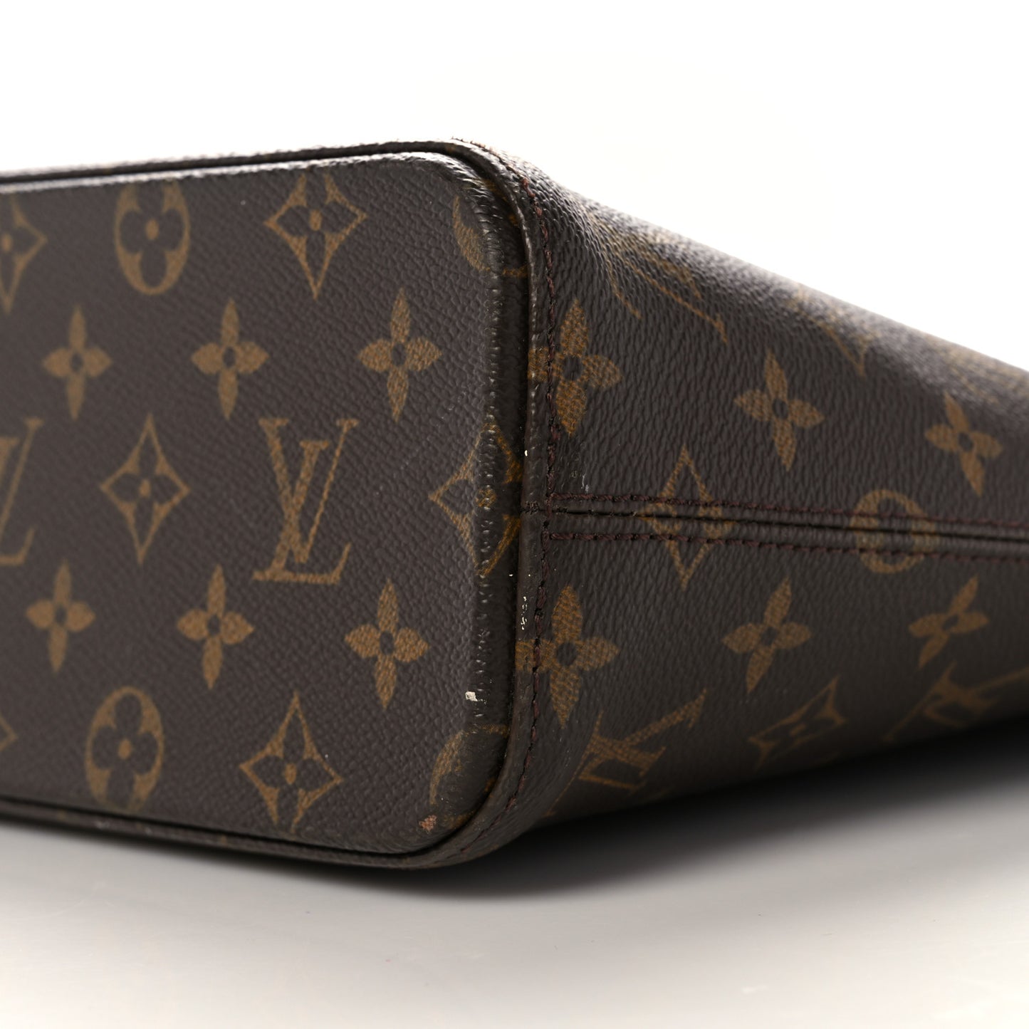 Monogram Luco