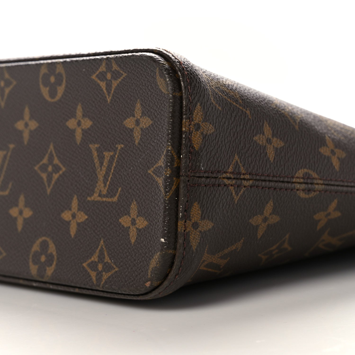 Louis Vuitton Monogram Luco 8 of 18