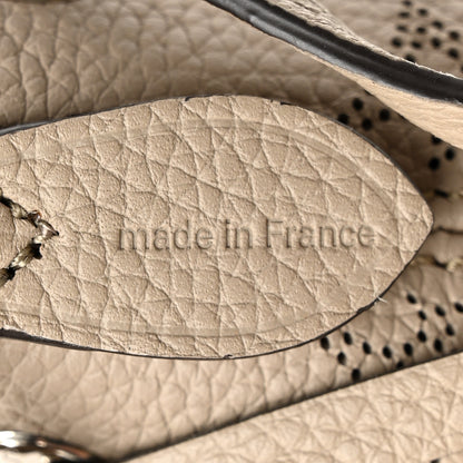 Louis Vuitton Mahina Bella Galet 8 of 11