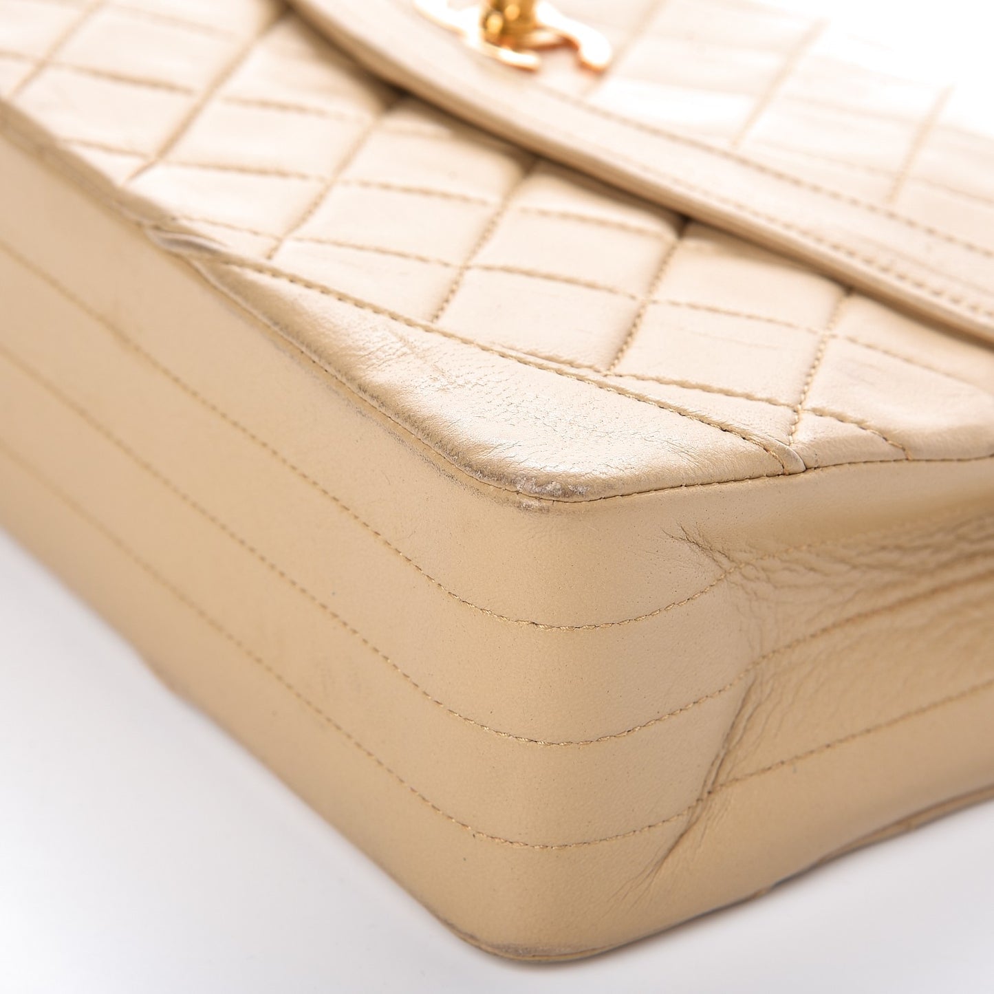 Lambskin Quilted Medium Single Flap Beige