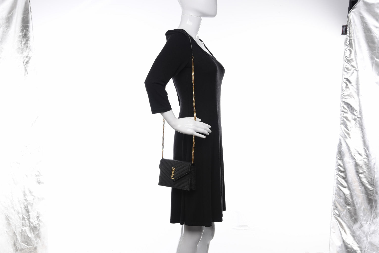 Saint Laurent Grain De Poudre Matelasse Chevron Monogram Envelope Chain Wallet Black 2 of 11