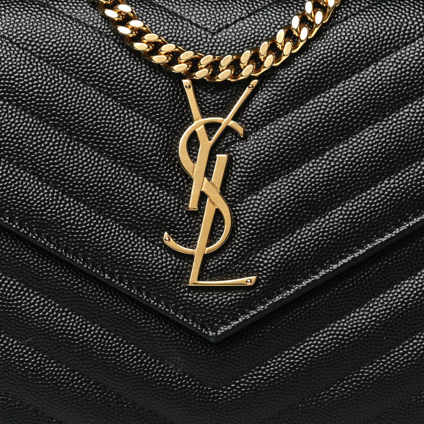 Grain De Poudre Matelasse Chevron Monogram Chain Wallet Black