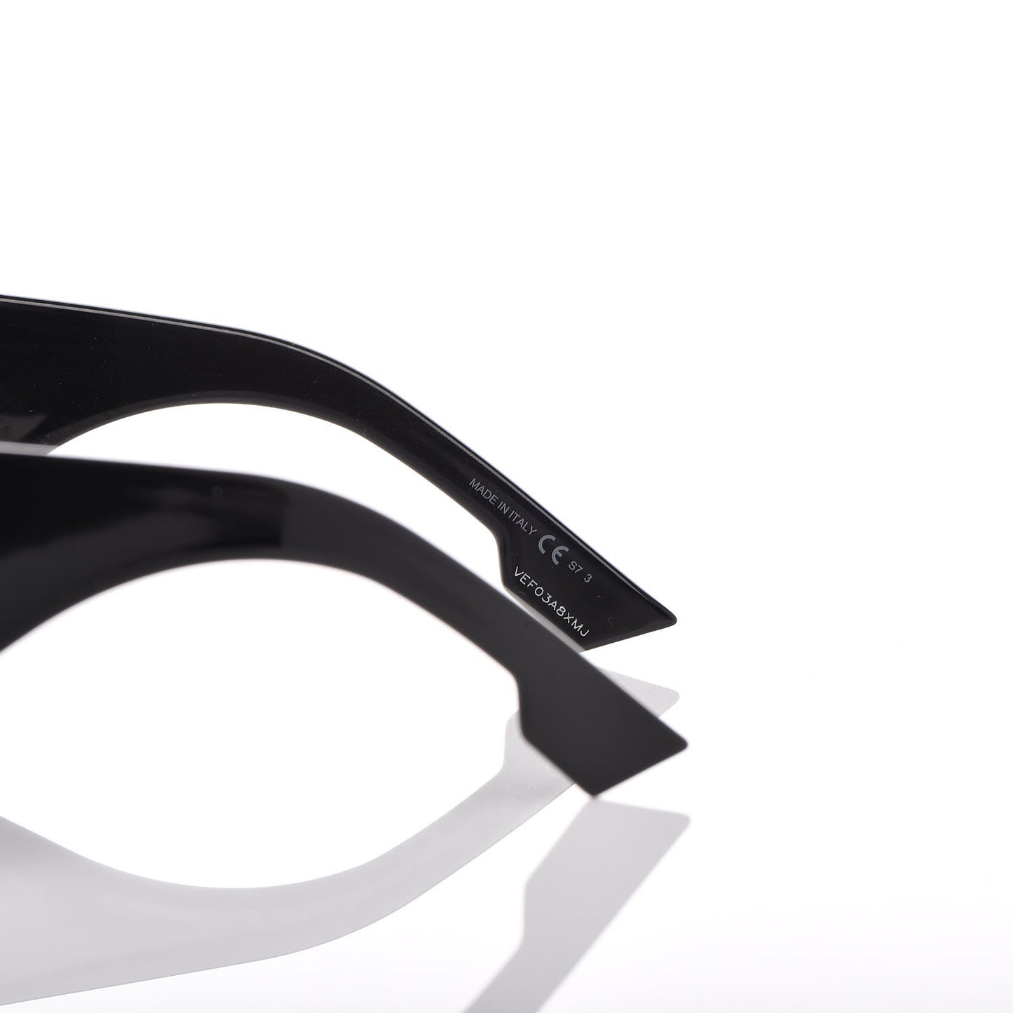 So Light Shield Sunglasses Black