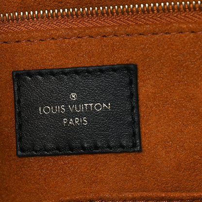 Louis Vuitton Empreinte Monogram Giant Onthego GM Black 6 of 10