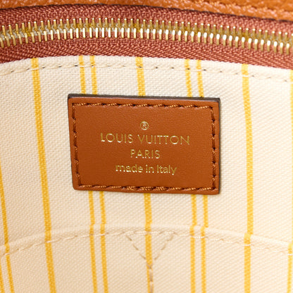 Louis Vuitton Raffia Calfskin Monogram Giant Onthego MM Tan 7 of 11