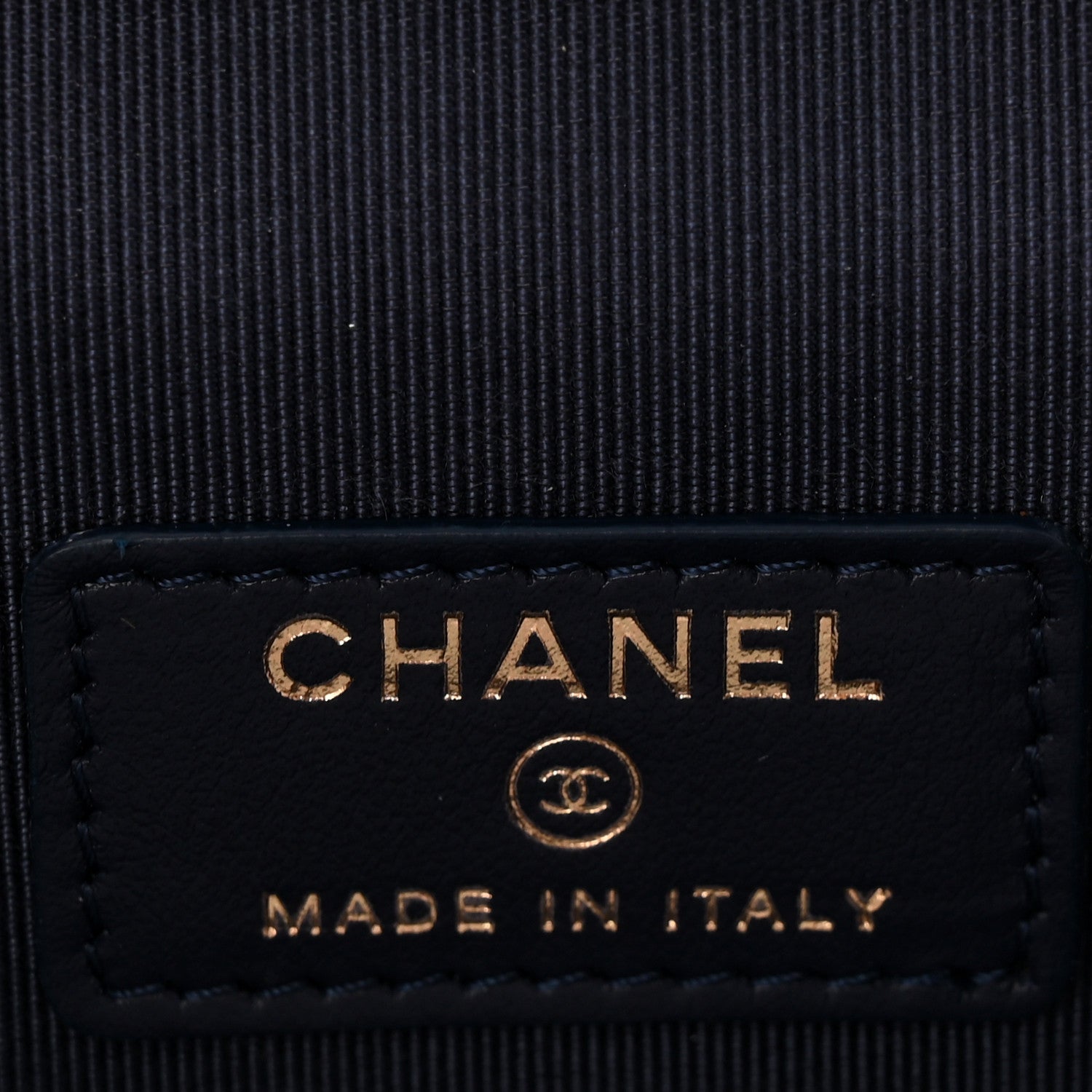 Chanel Caviar Quilted Mini Vanity Case With Chain Navy Blue 6 of 11