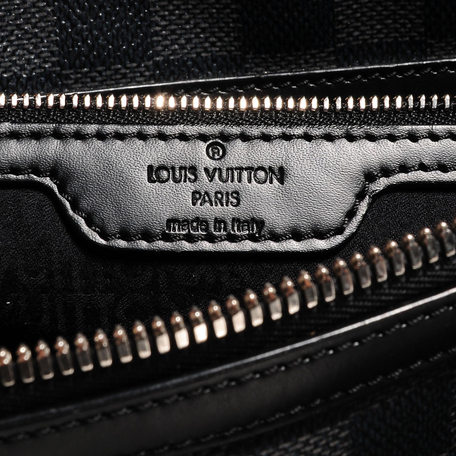 Louis Vuitton Damier Graphite Sac De Voyage 6 of 7