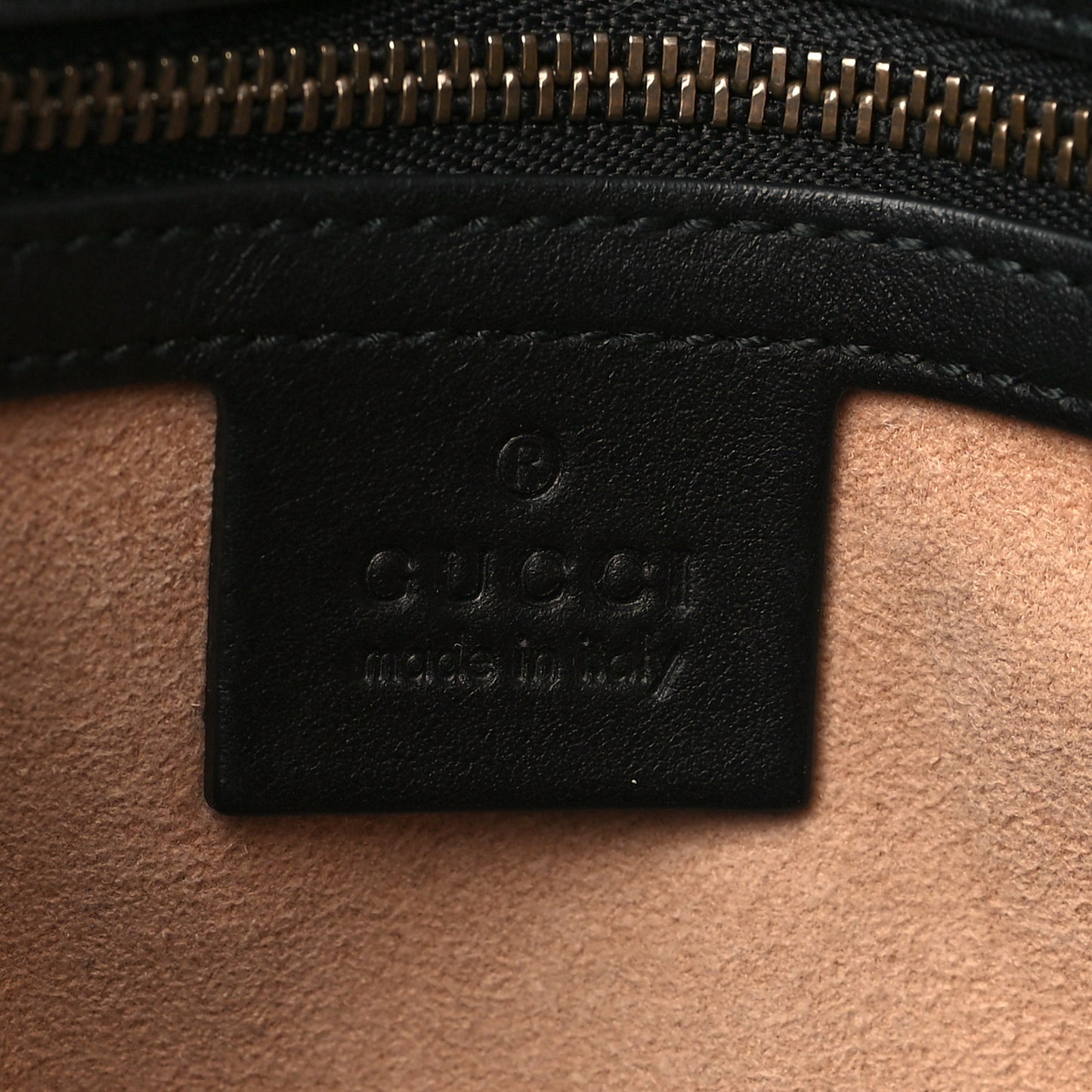 Calfskin Matelasse Small GG Marmont Shoulder Bag Black