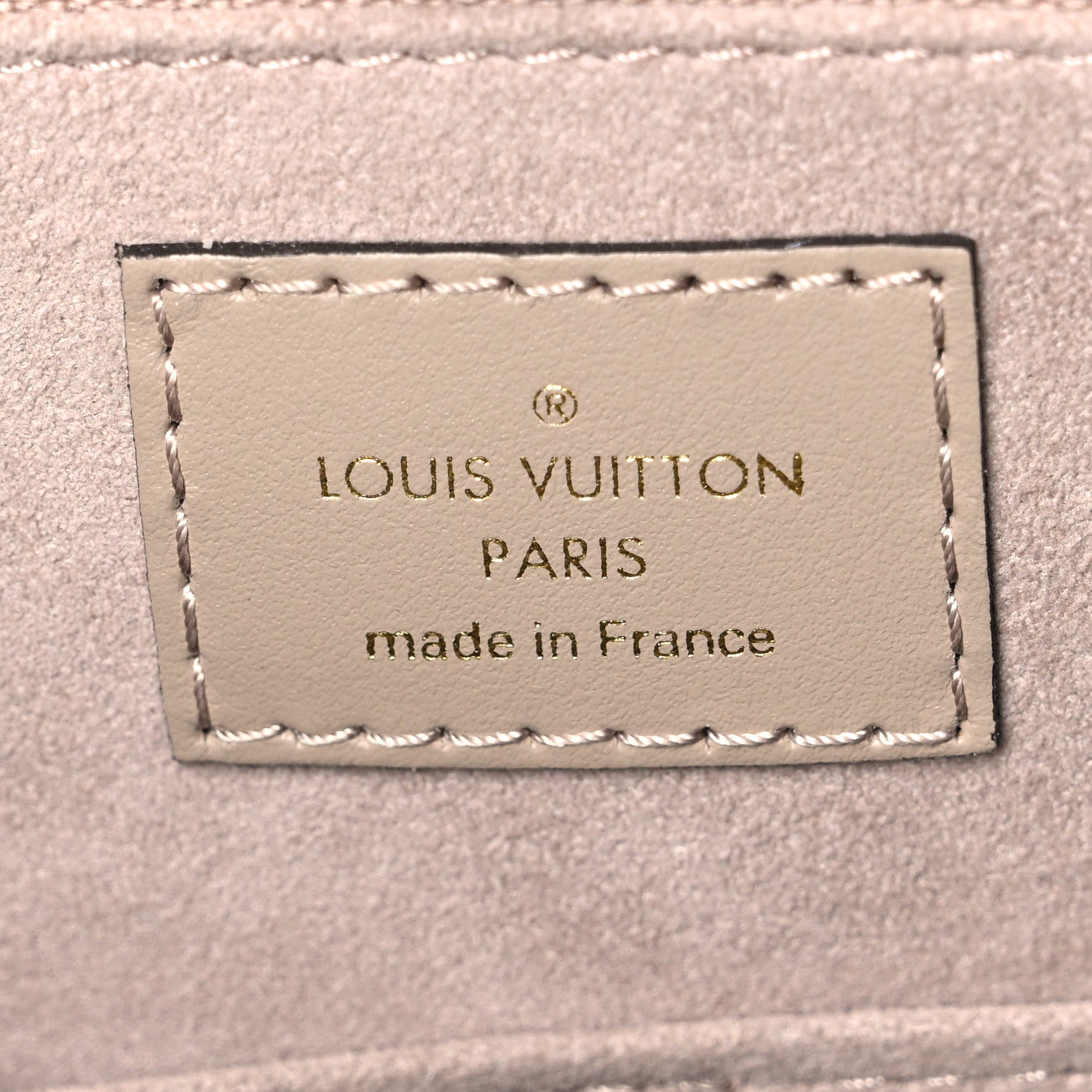 Louis Vuitton Empreinte Monogram Giant Onthego MM Tourterelle 5 of 8