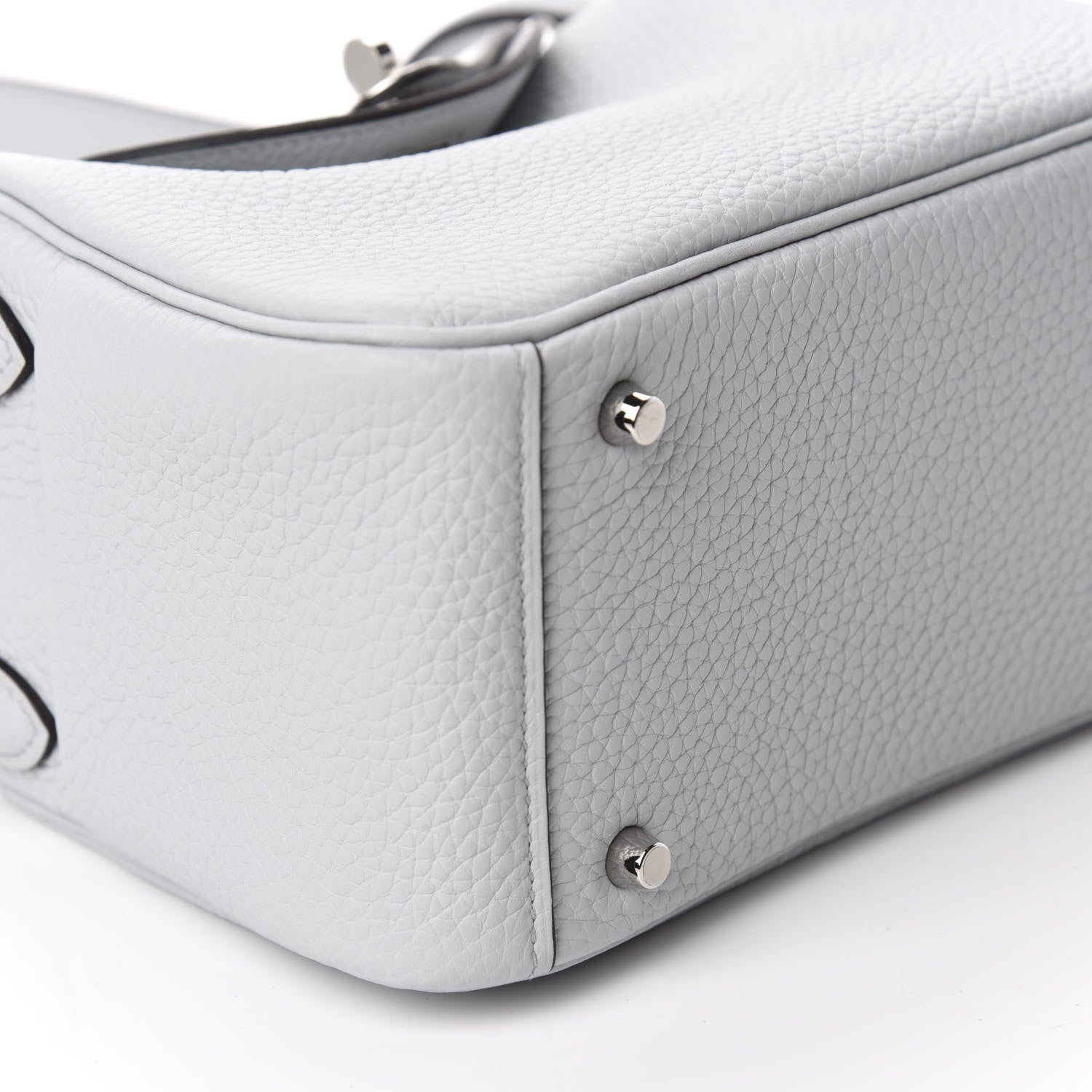 Hermes Taurillon Clemence Mini Lindy 20 Bleu Pale 6 of 11
