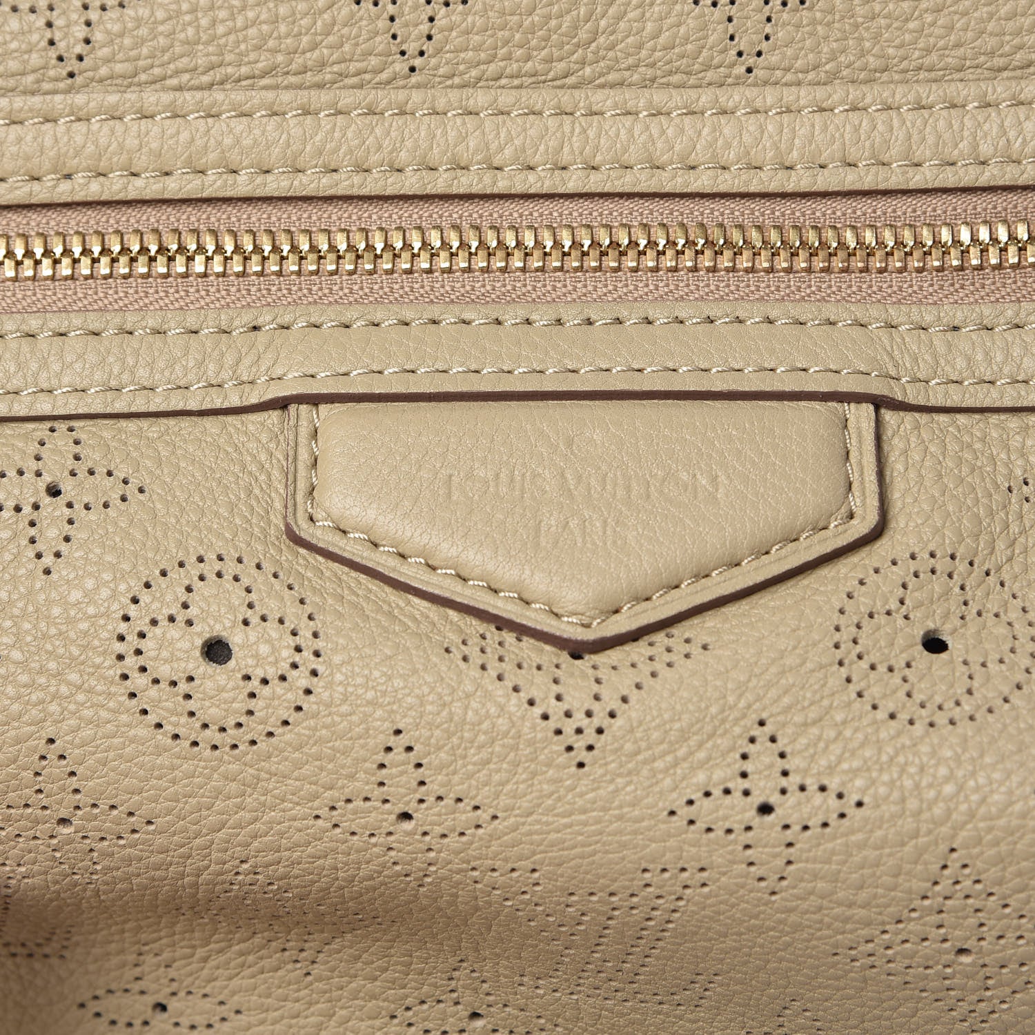 Louis Vuitton Mahina Galatea MM Beige Opal 9 of 11