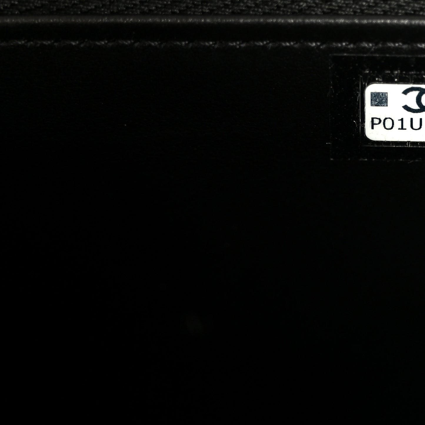 Caviar Quilted Top Handle Long Vanity Black