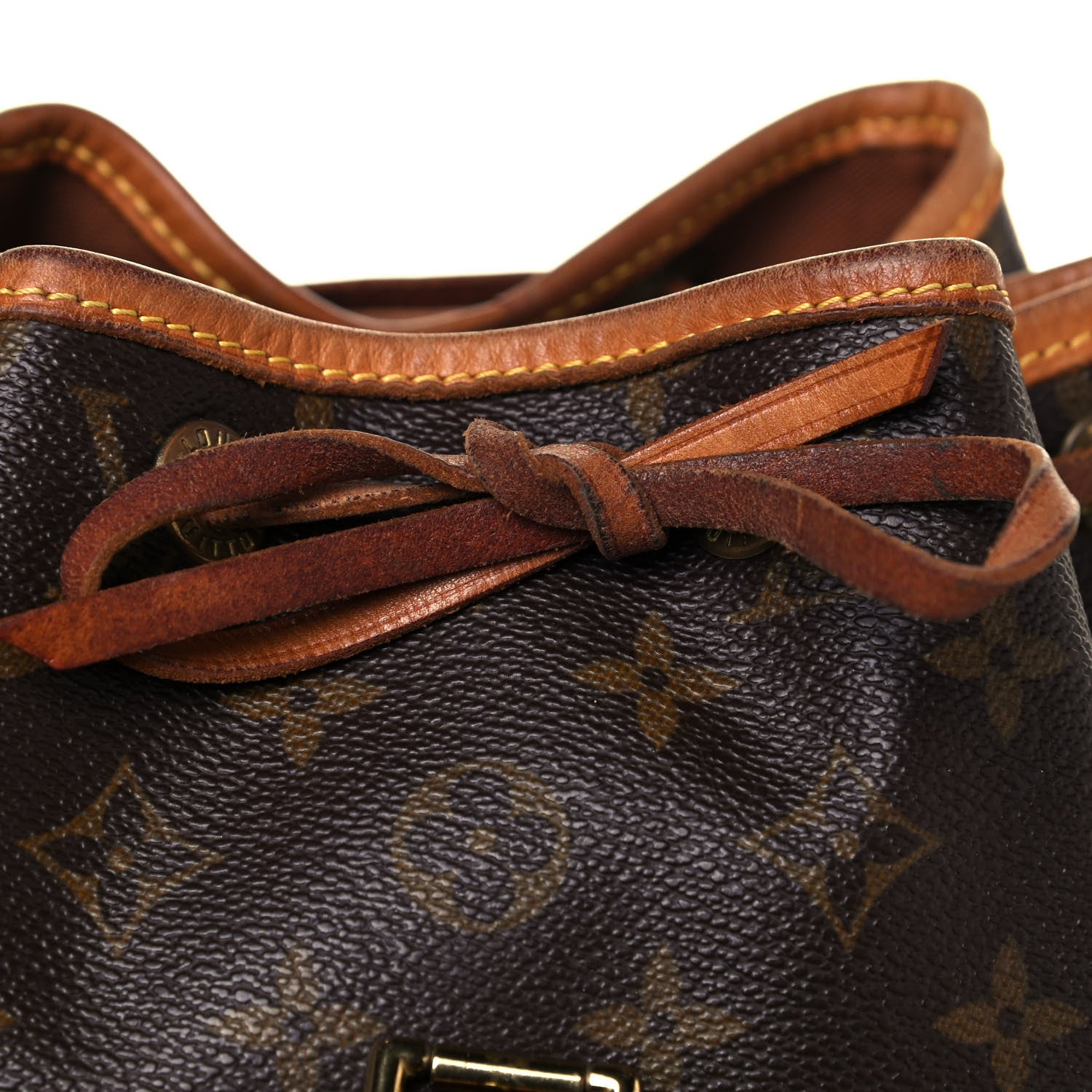 Louis Vuitton Monogram Montsouris MM Backpack 13 of 19