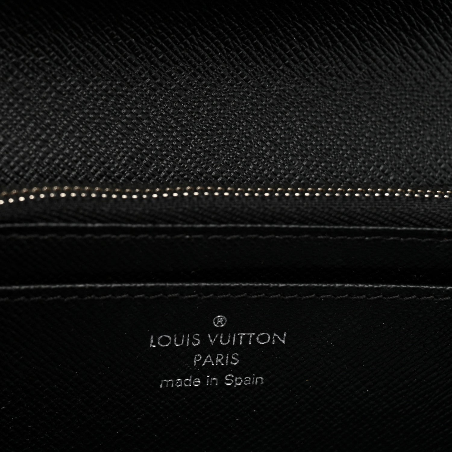 Louis Vuitton Epi Louise Wallet Black 8 of 13