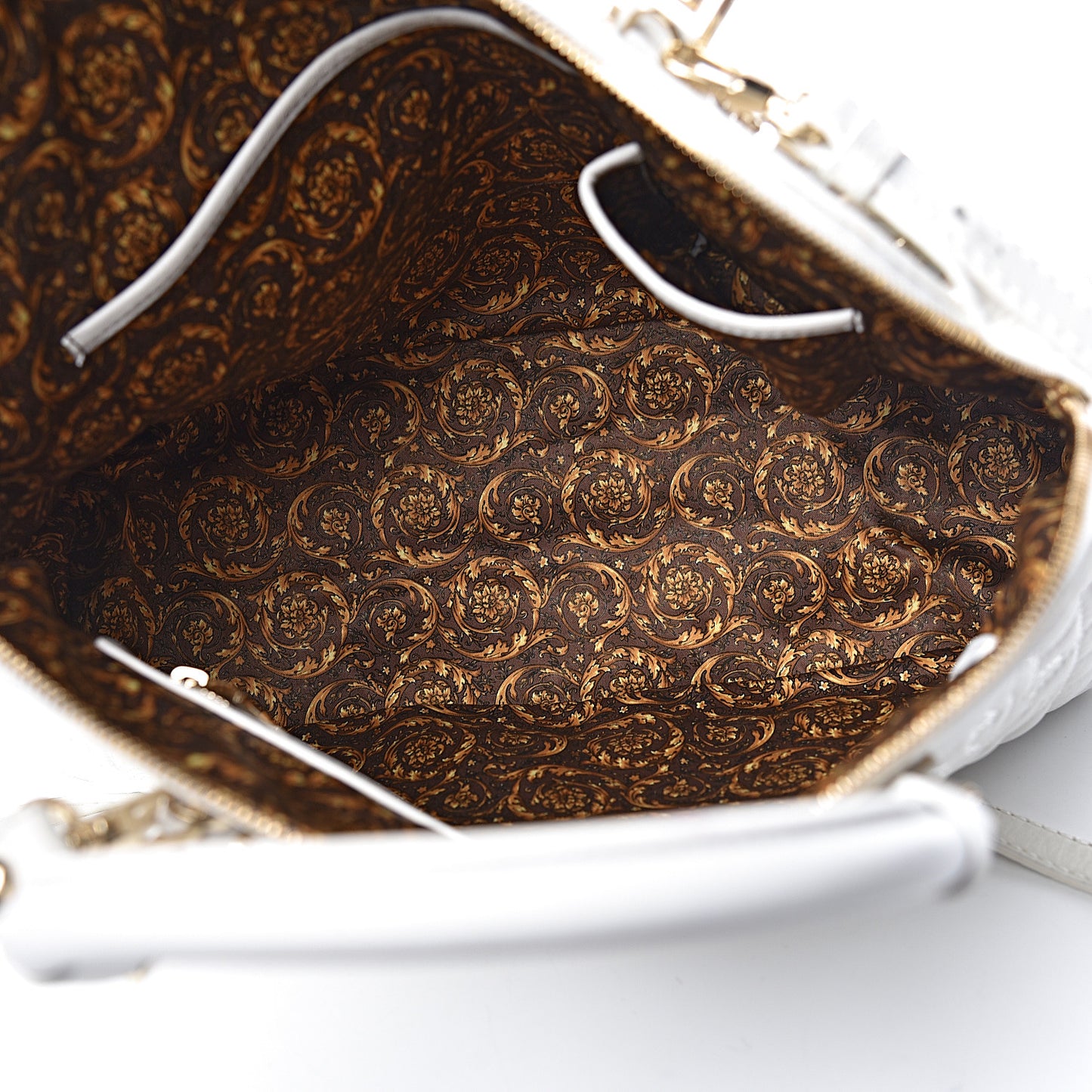 Barocco Quilted Nappa Altea Vanitas Lady Athena White