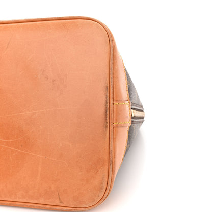 Louis Vuitton Monogram Alma PM 15 of 20