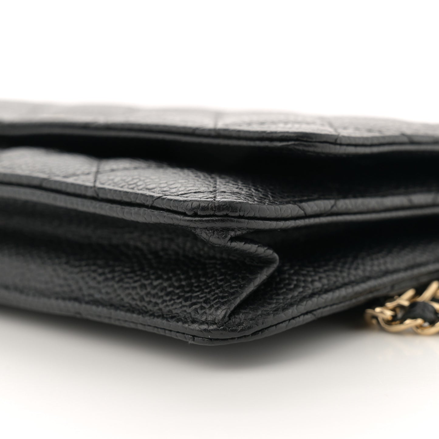 Caviar Quilted Wallet on Chain WOC Black