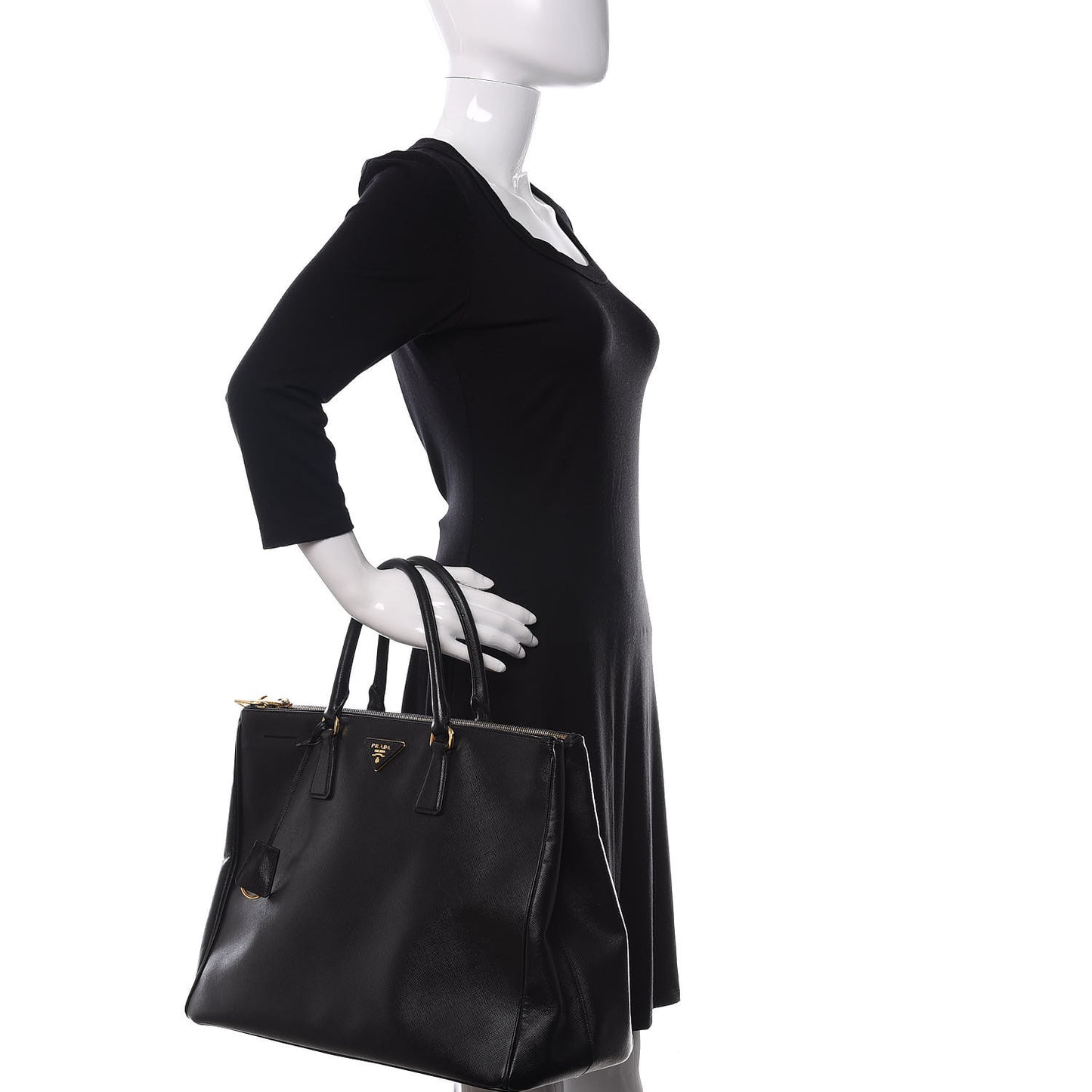 Saffiano Lux Extra Large Galleria Double Zip Tote Black
