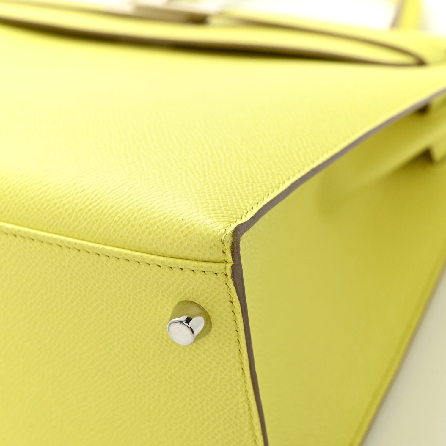 Hermes Epsom Kelly Sellier 32 Soufre 10 of 17