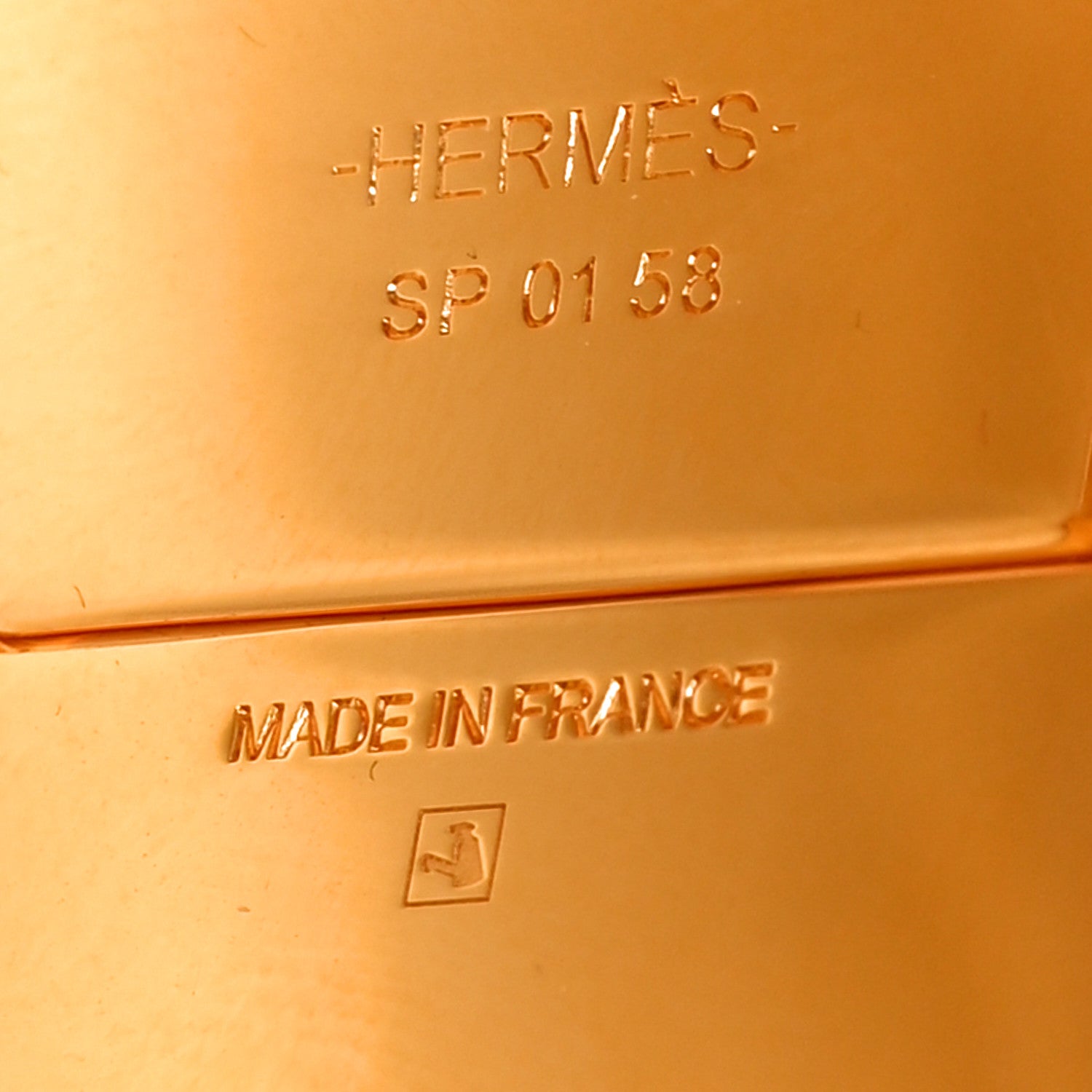 Hermes Enamel Printed Extra Wide Charniere Tendresse Feline Tattoo Hinged Bracelet XL Au Paradis 4 of 4