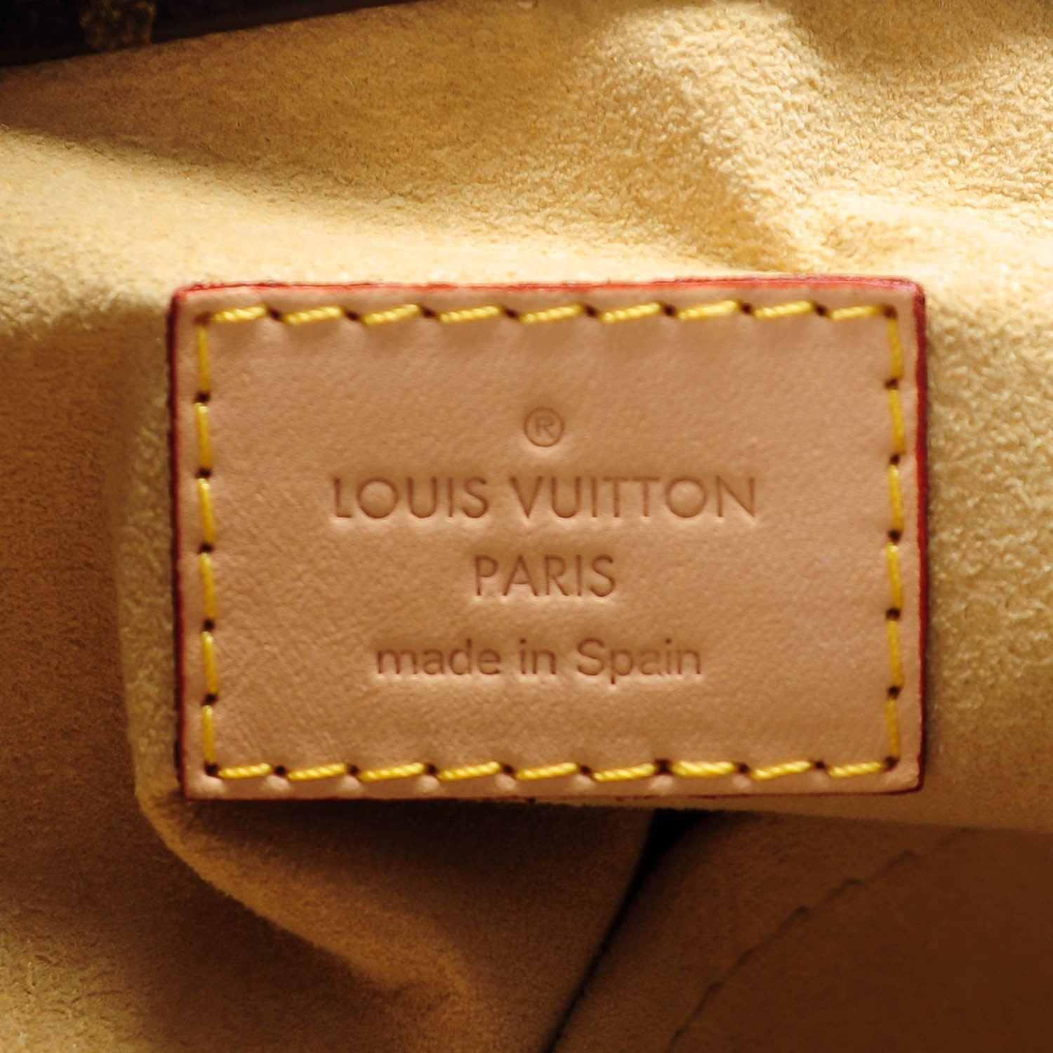 Louis Vuitton Monogram Artsy MM 6 of 14