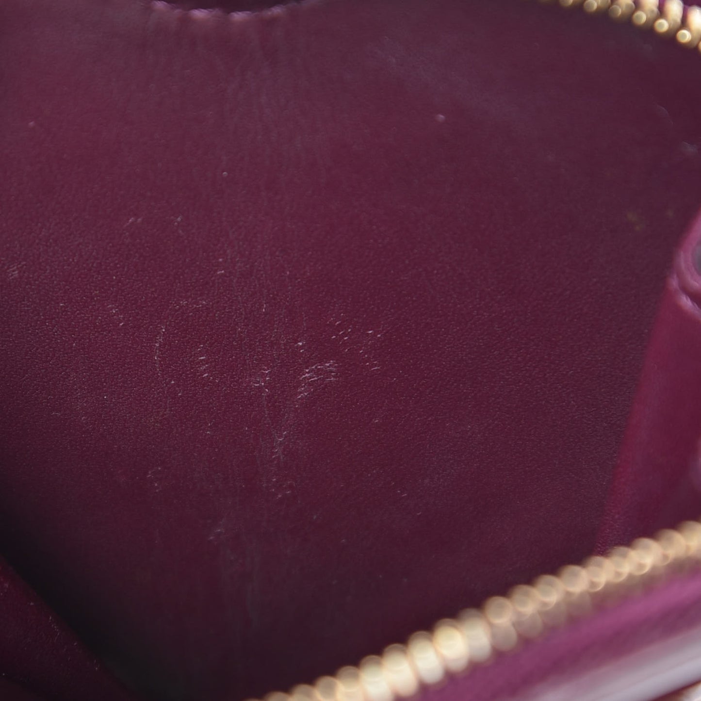 Vernis Heart Coin Purse Violet