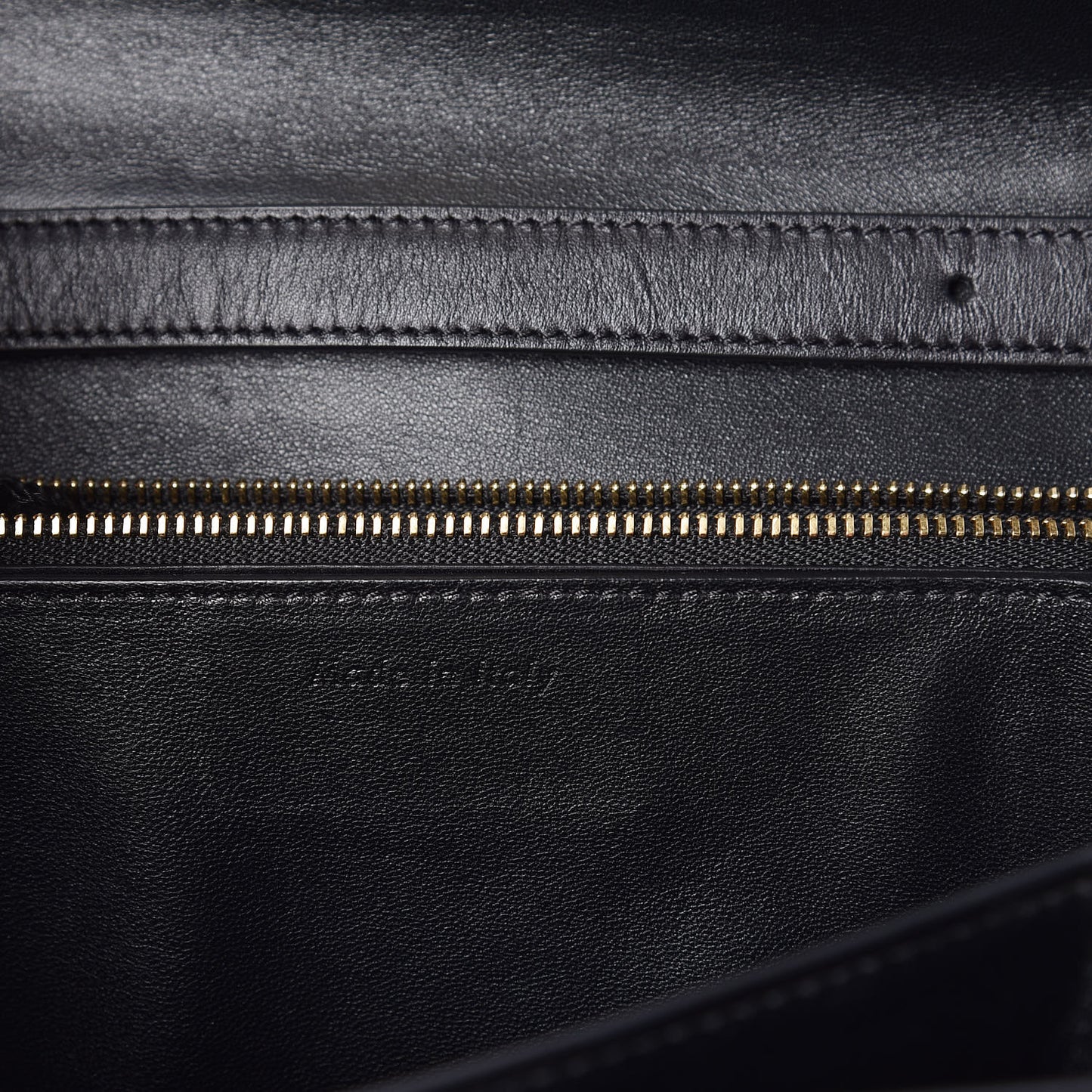 Box Calfskin Medium Classic Box Flap Bag Black
