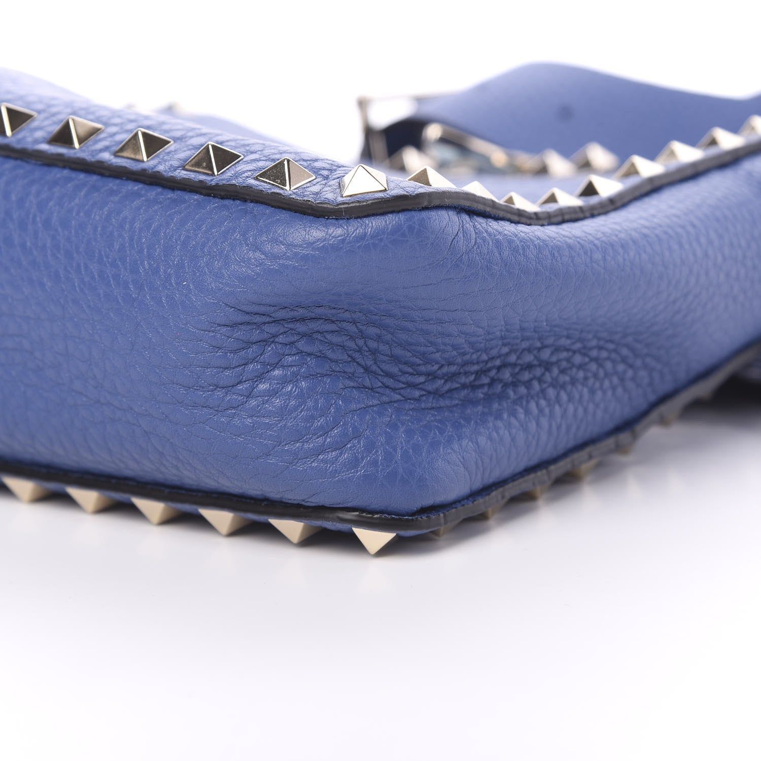 Valentino Garavani Pebbled Calfskin Mini Rockstud Flip-Lock Messenger Bag Blu Delft 8 of 8