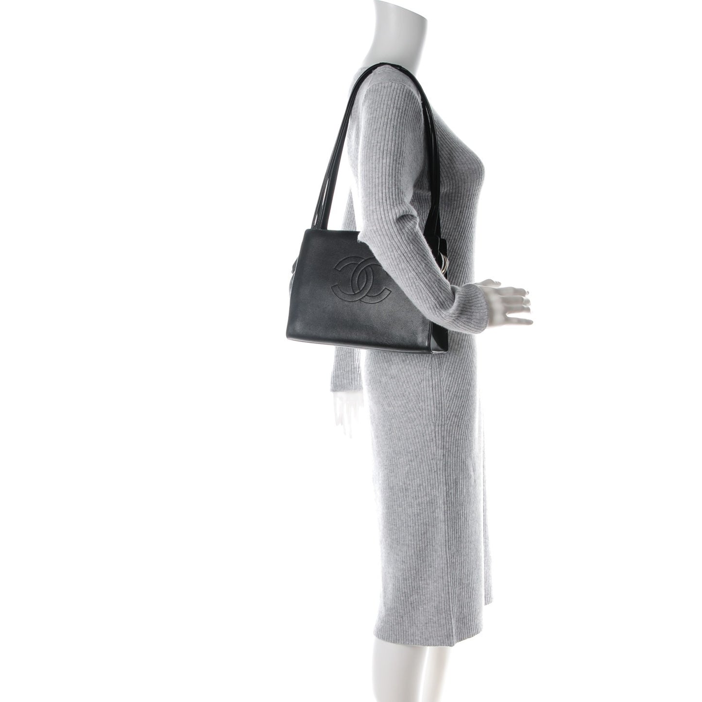 Caviar CC Shoulder Bag Black