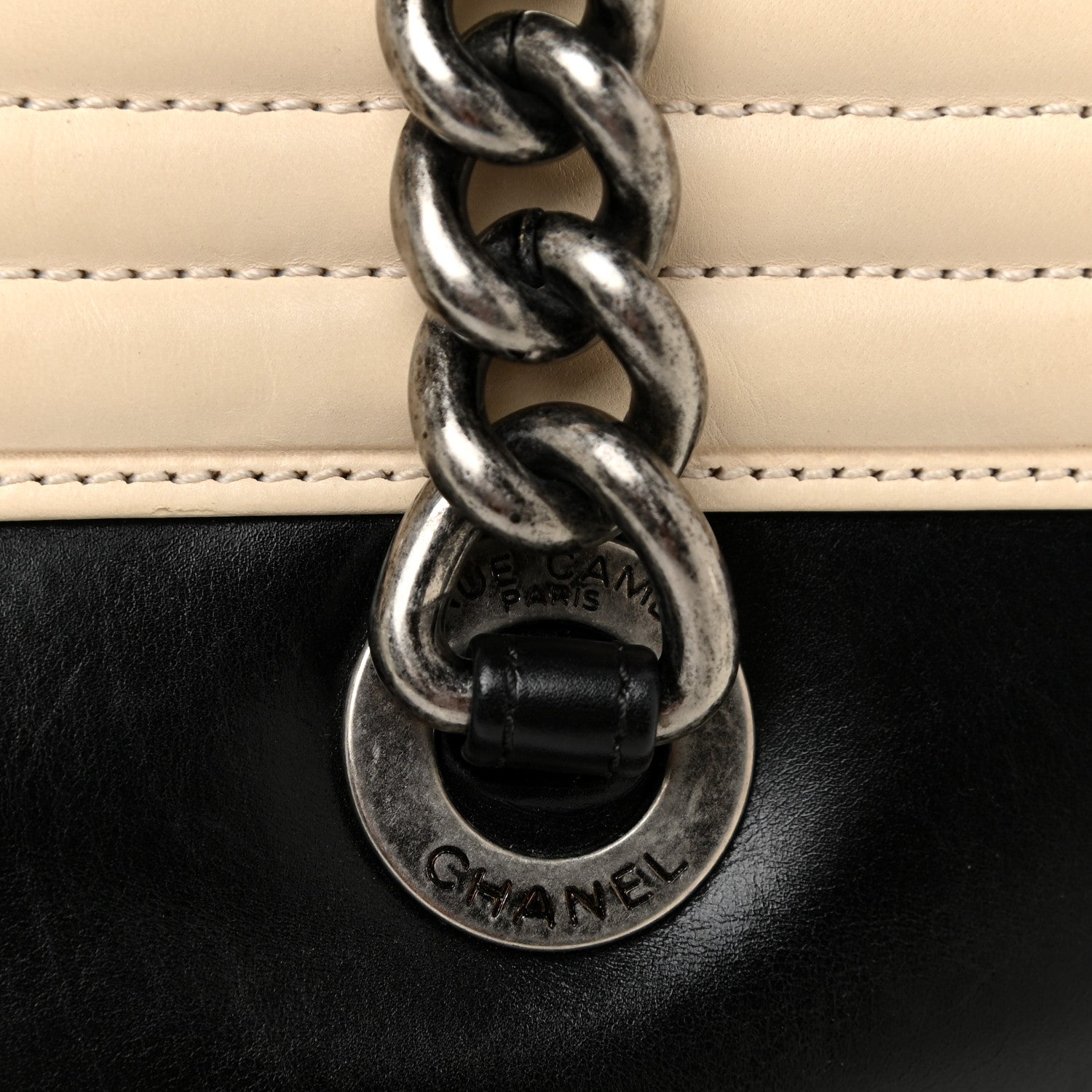 Chanel Glazed Calfskin Boy Tote Black Beige 23 of 26