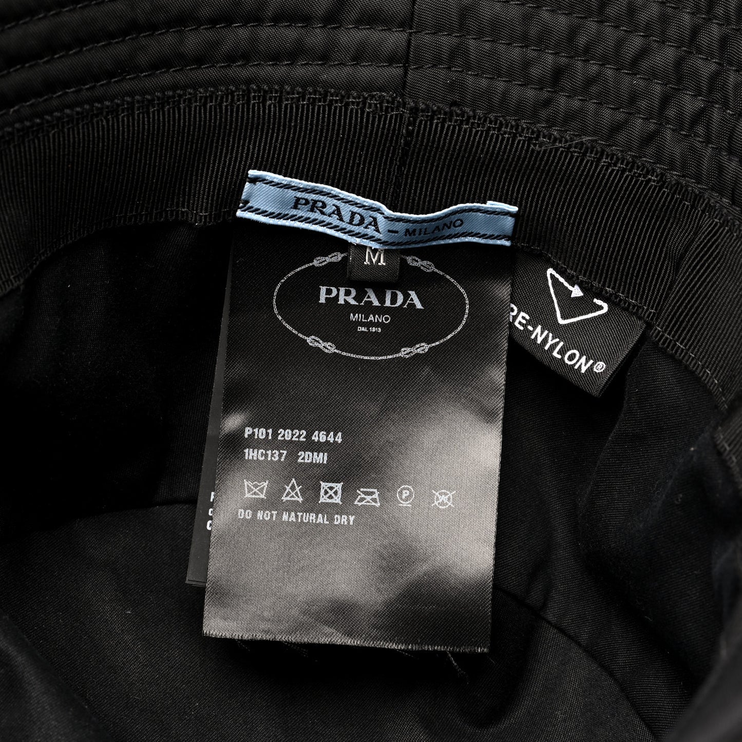 Re-Nylon Metal Triangle Logo Womens Bucket Hat M Black