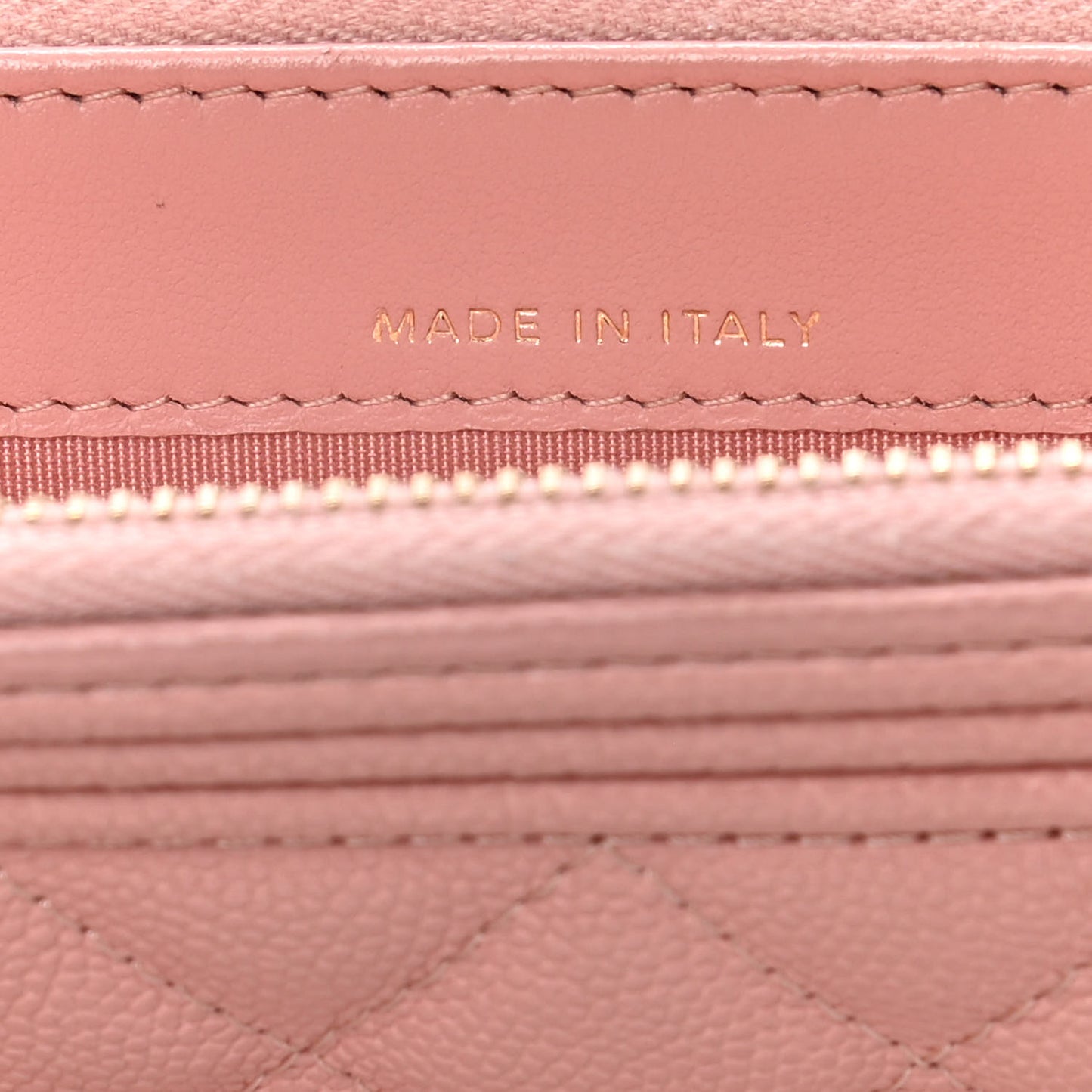 Caviar Quilted Small Boy Clutch With Chain Pink