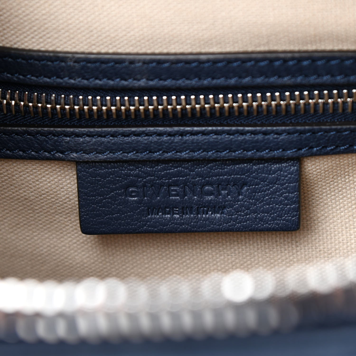 Givenchy Sugar Goatskin Small Antigona Navy 6 of 9