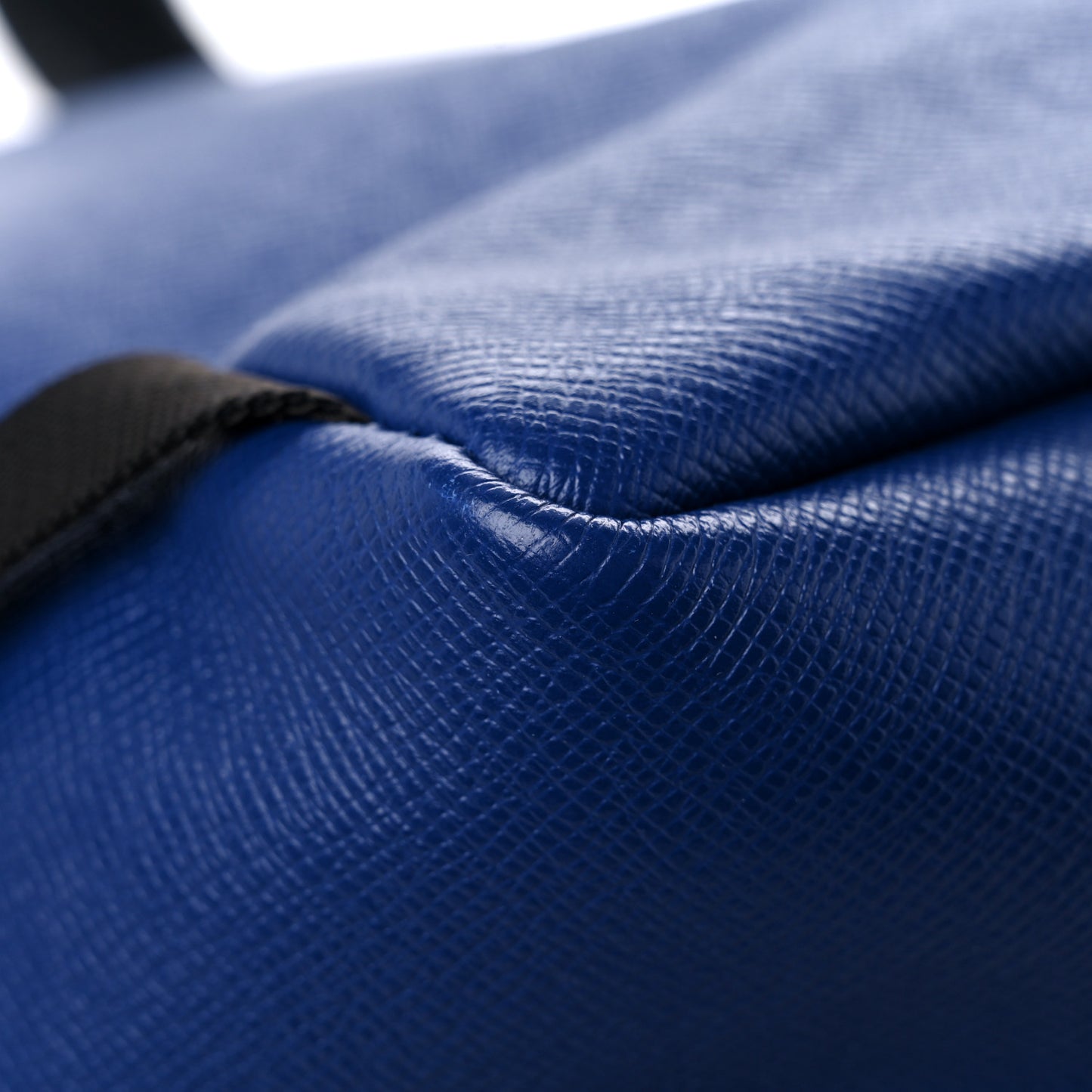 Taiga Monogram Discovery Backpack PM Cobalt