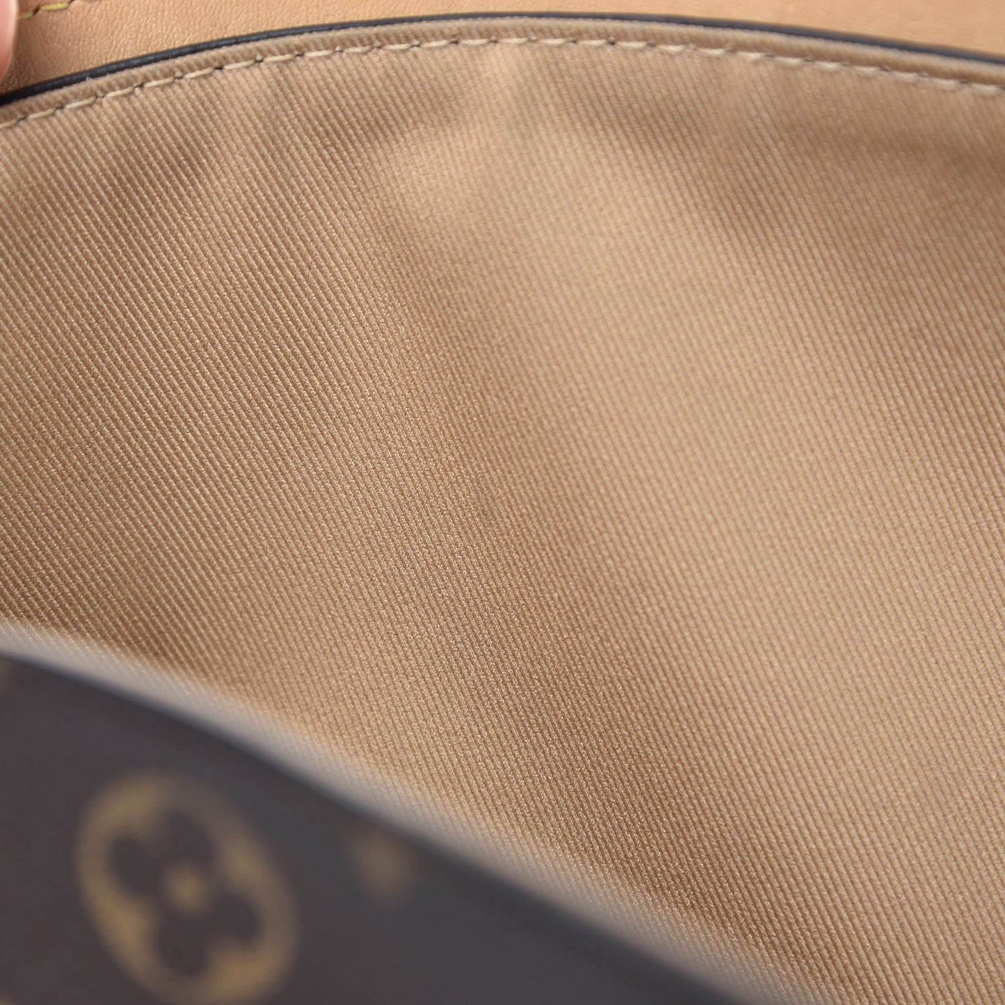 Monogram Graceful MM
