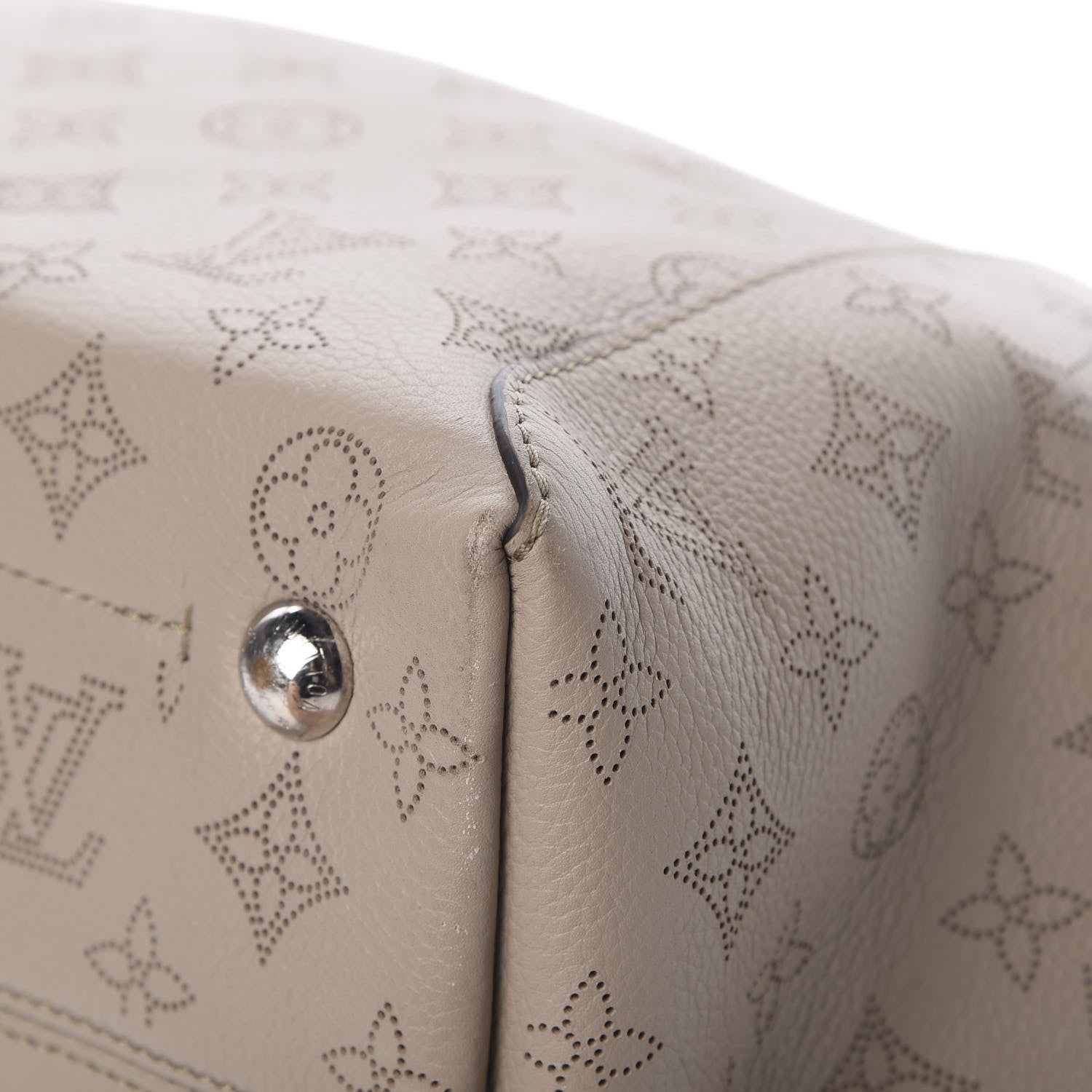 Louis Vuitton Mahina Hina MM Galet 12 of 13