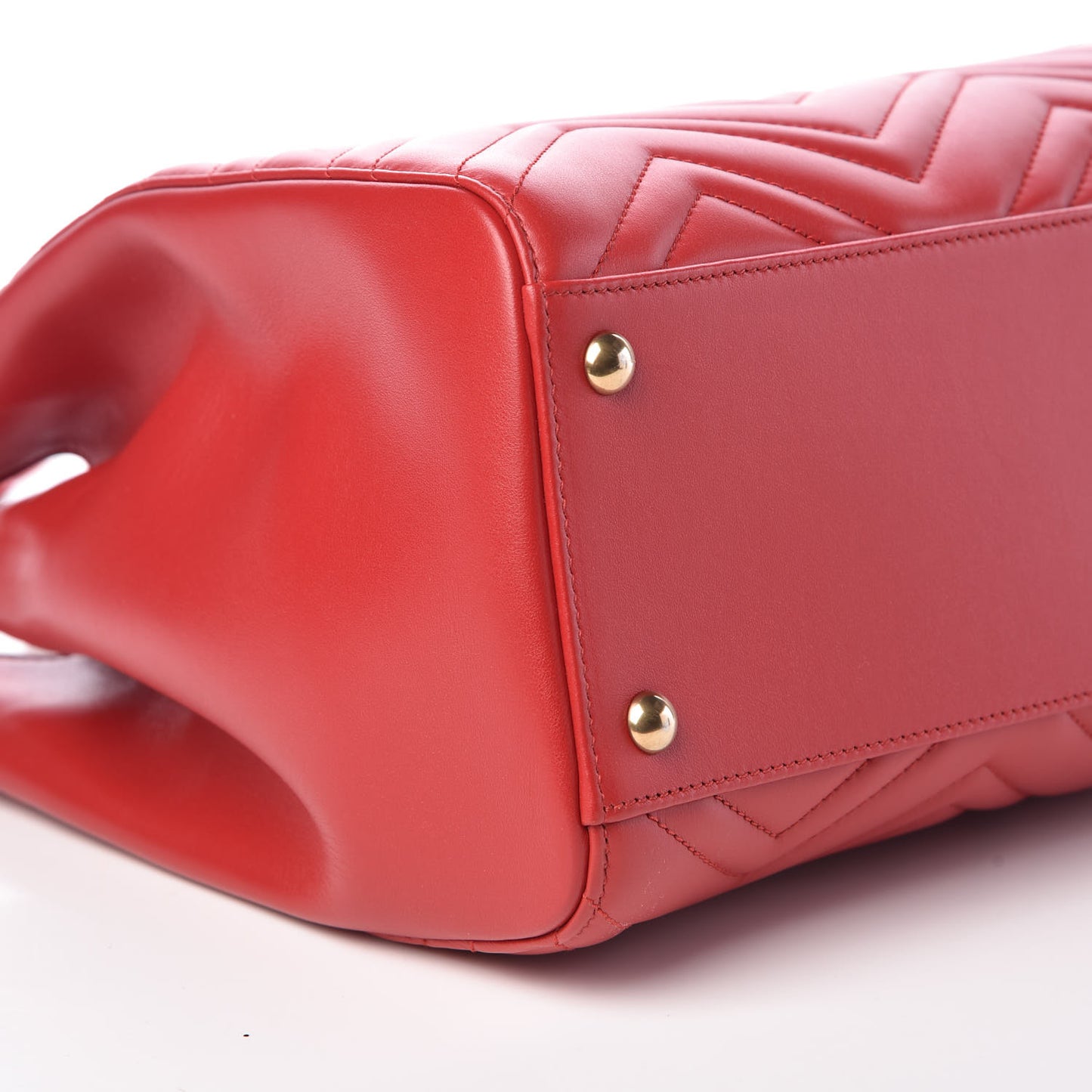 Calfskin Matelasse Medium GG Marmont Tote Hibiscus Red